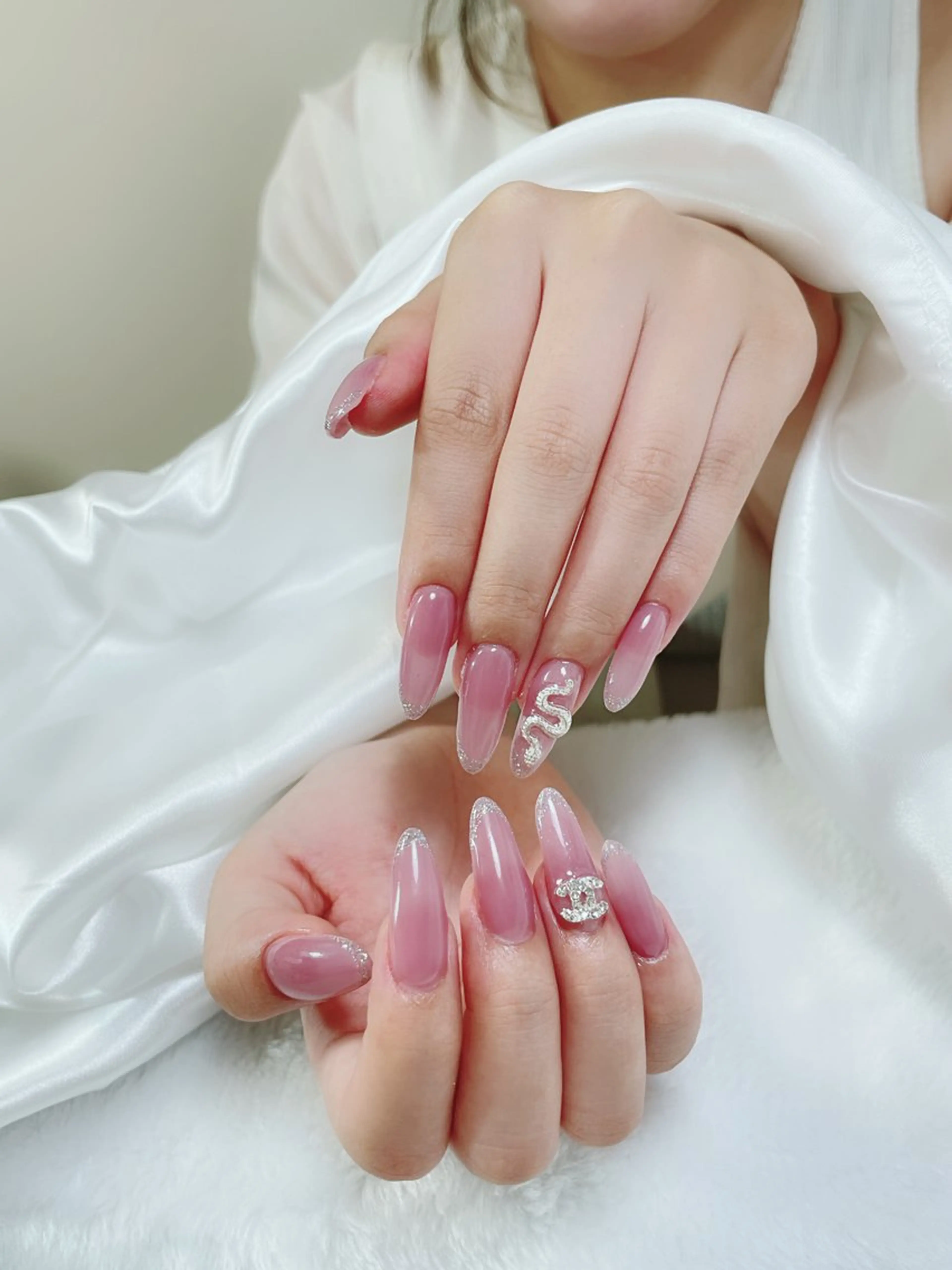 ネイル Amina nail salonのネイルデザイン
