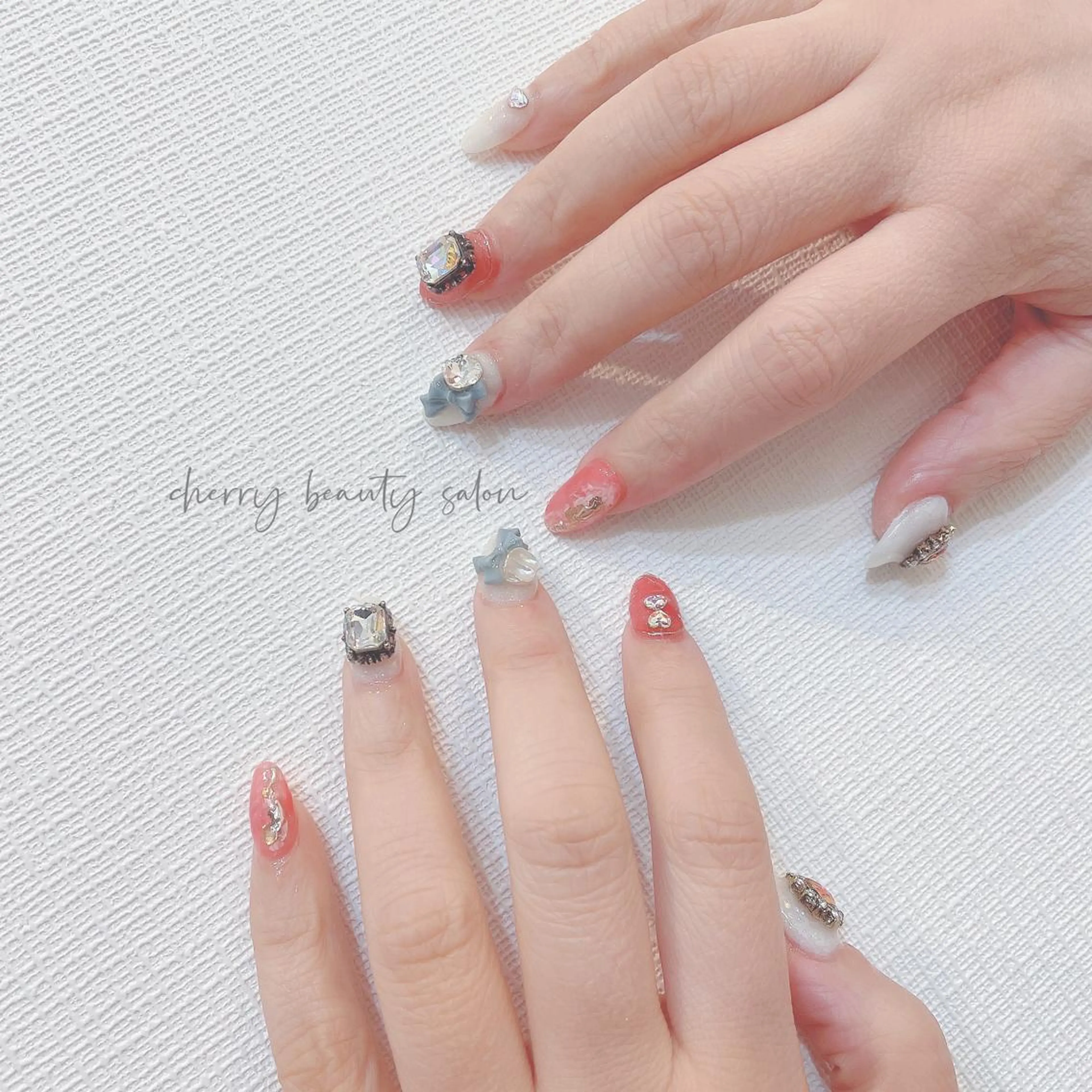 ミディアム ネイル SAKURA 🍒のネイルデザイン
