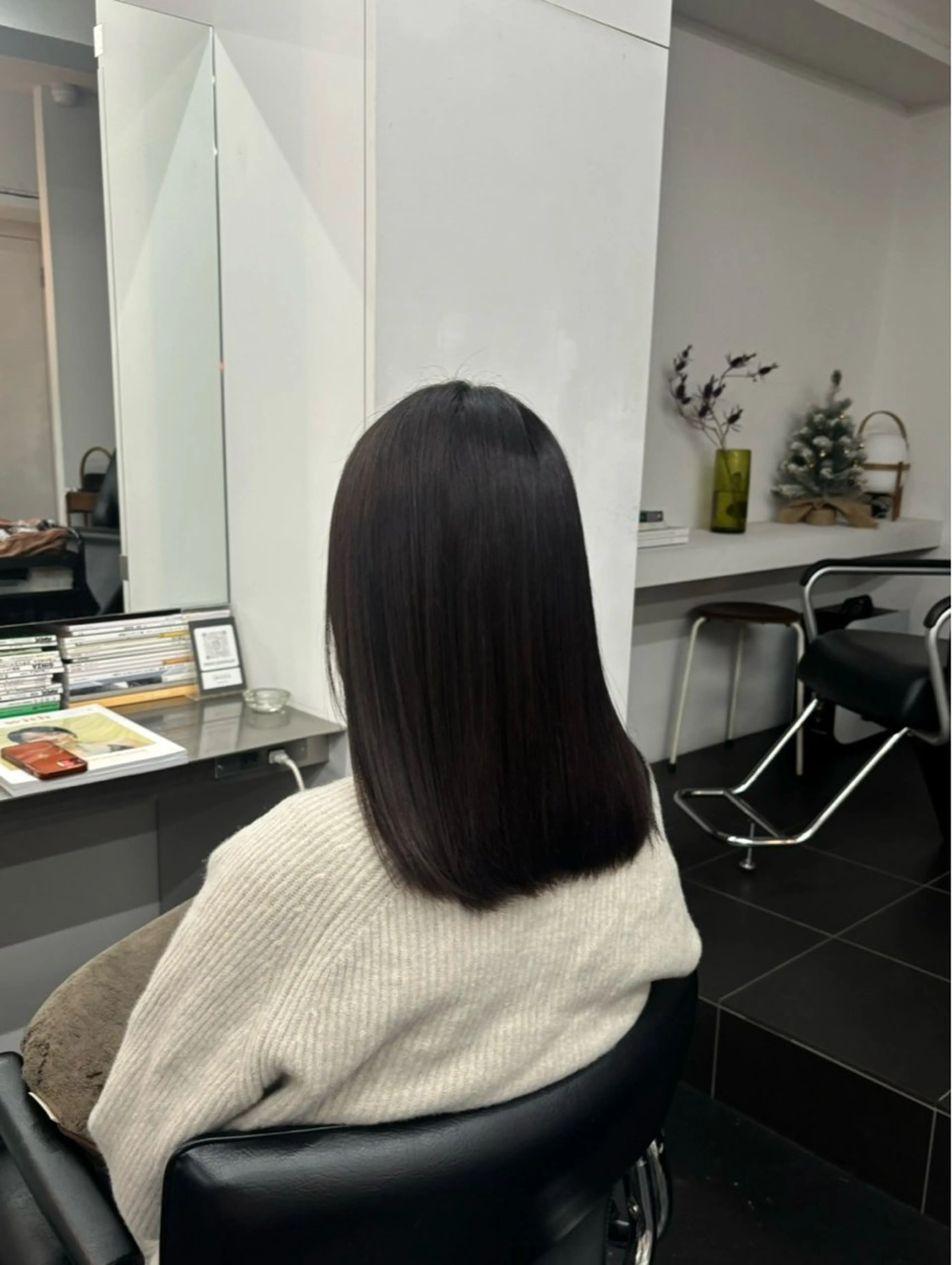 ミディアム カラー 透明感カラー ディープラベンダー ラベンダーカラー ピンクカラー シルバー ヘアカラー ヤマザキ アヤメ 【シベルバレー横浜】のヘアスタイル