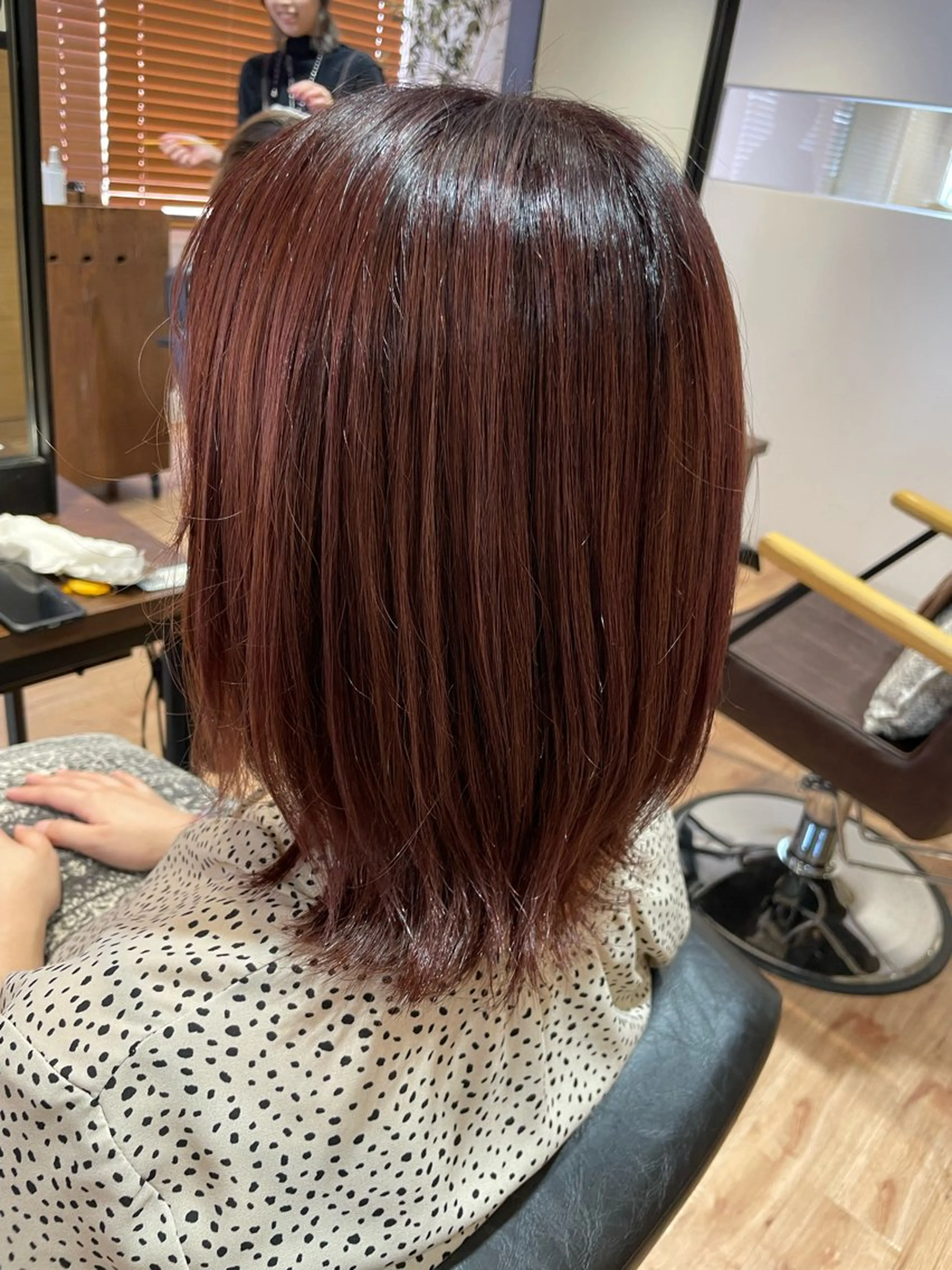 ミディアム カットモデル募集中 友香のヘアスタイル