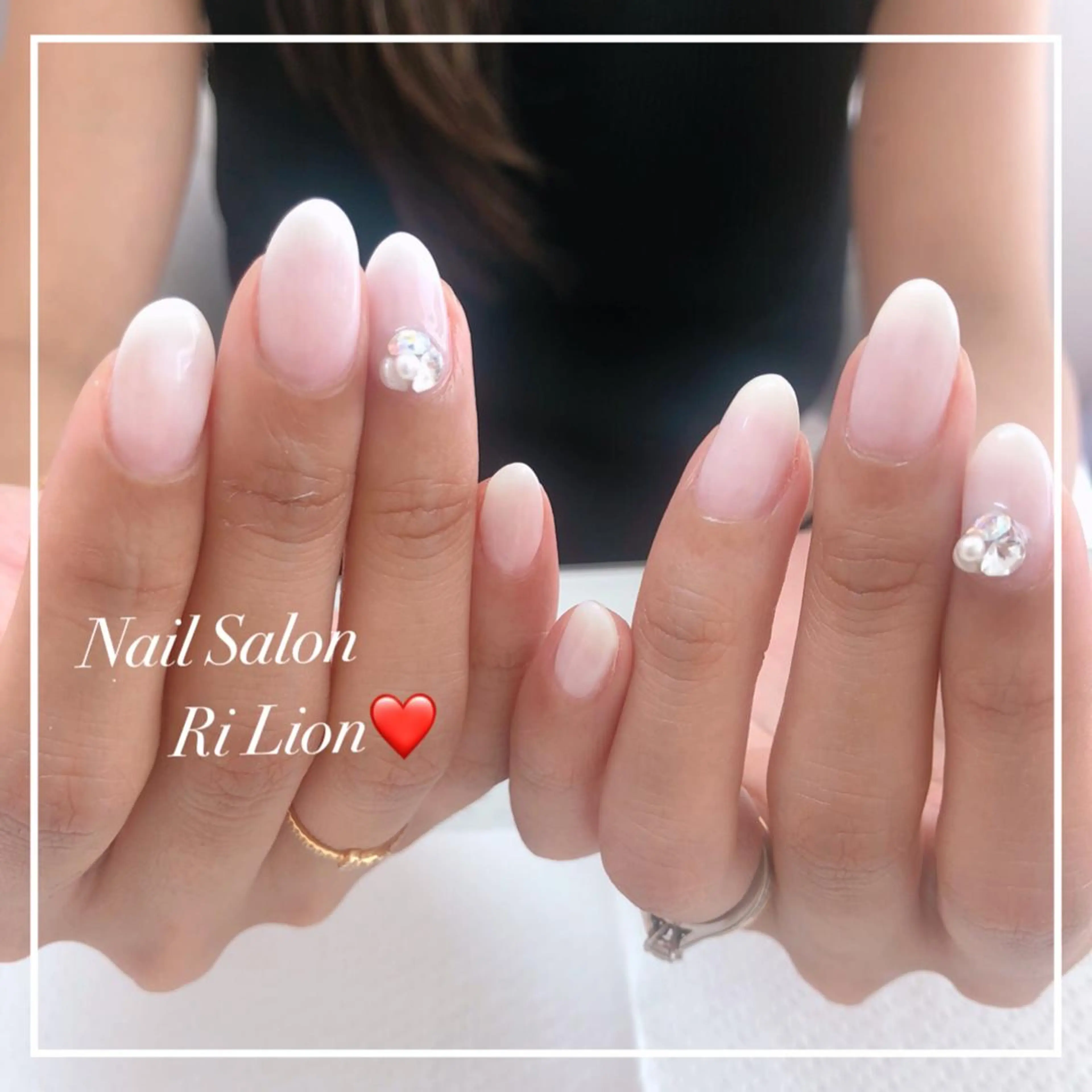 ネイル RiLion💗 Risa🦋💜のネイルデザイン