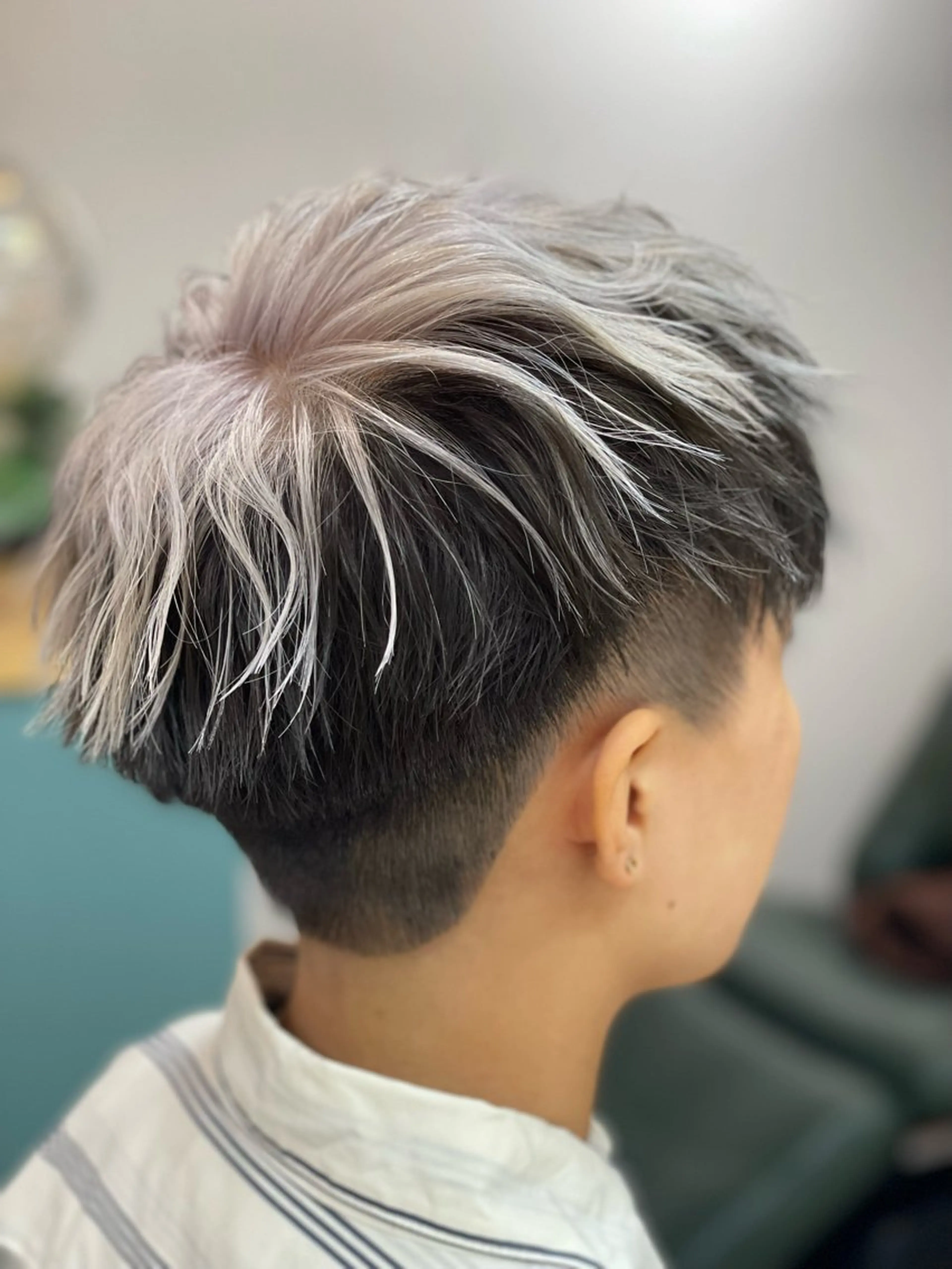 ショート カラー ブリーチ Snaly カラー特化ページのヘアスタイル