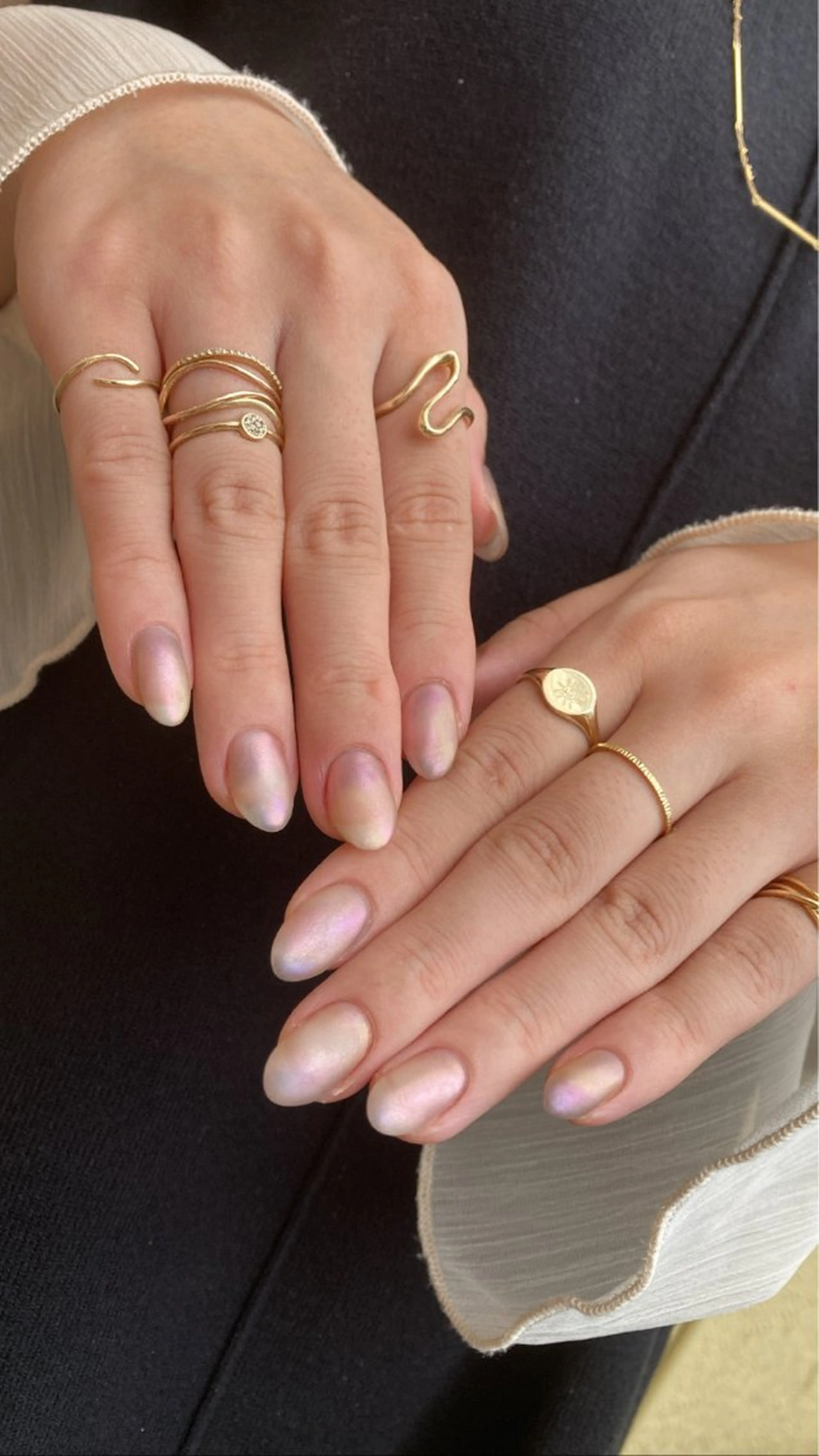 ネイル nailsalon　hue所属・小山 羽奈のネイルデザイン