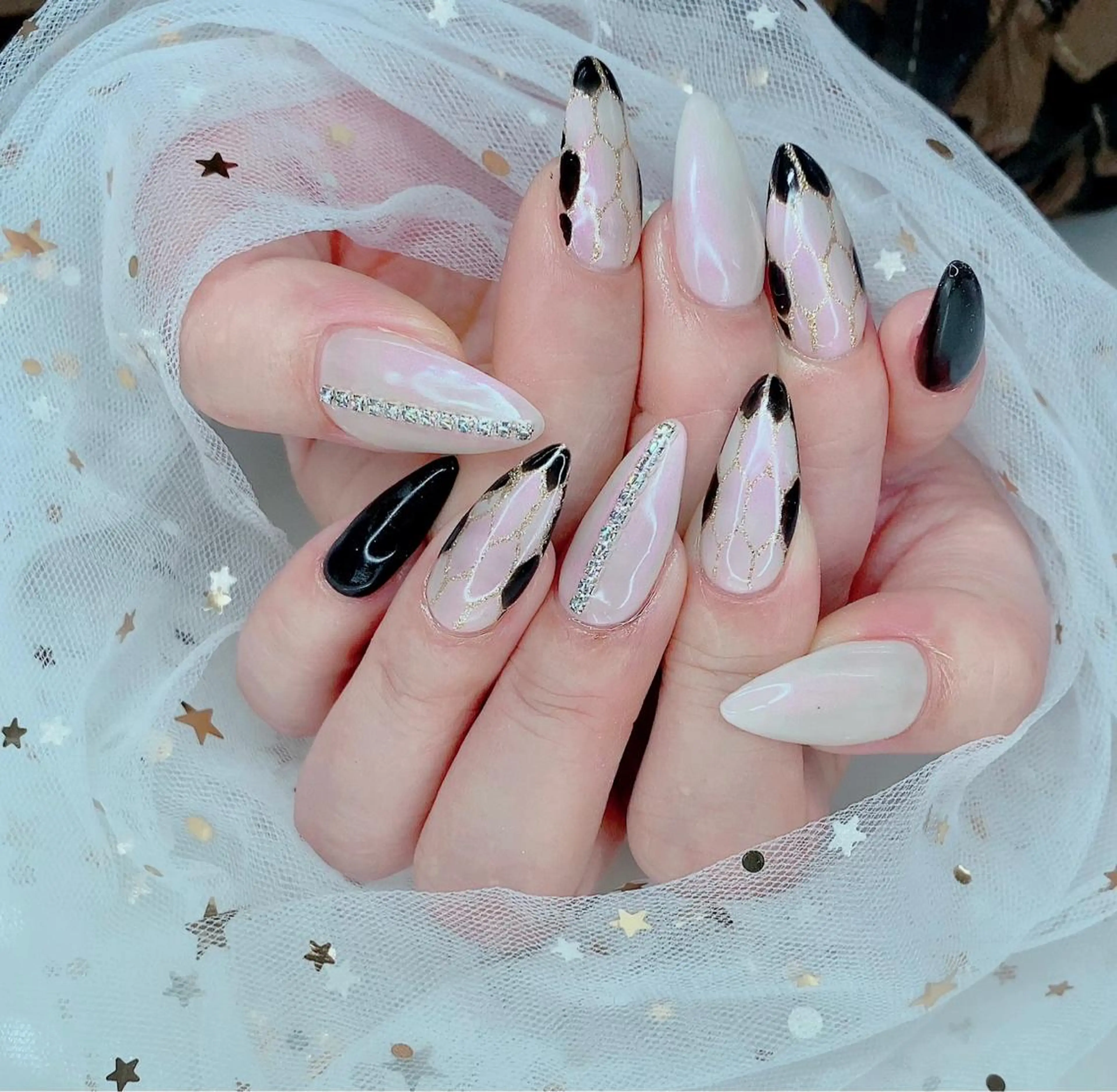 ネイル R salonのネイルデザイン