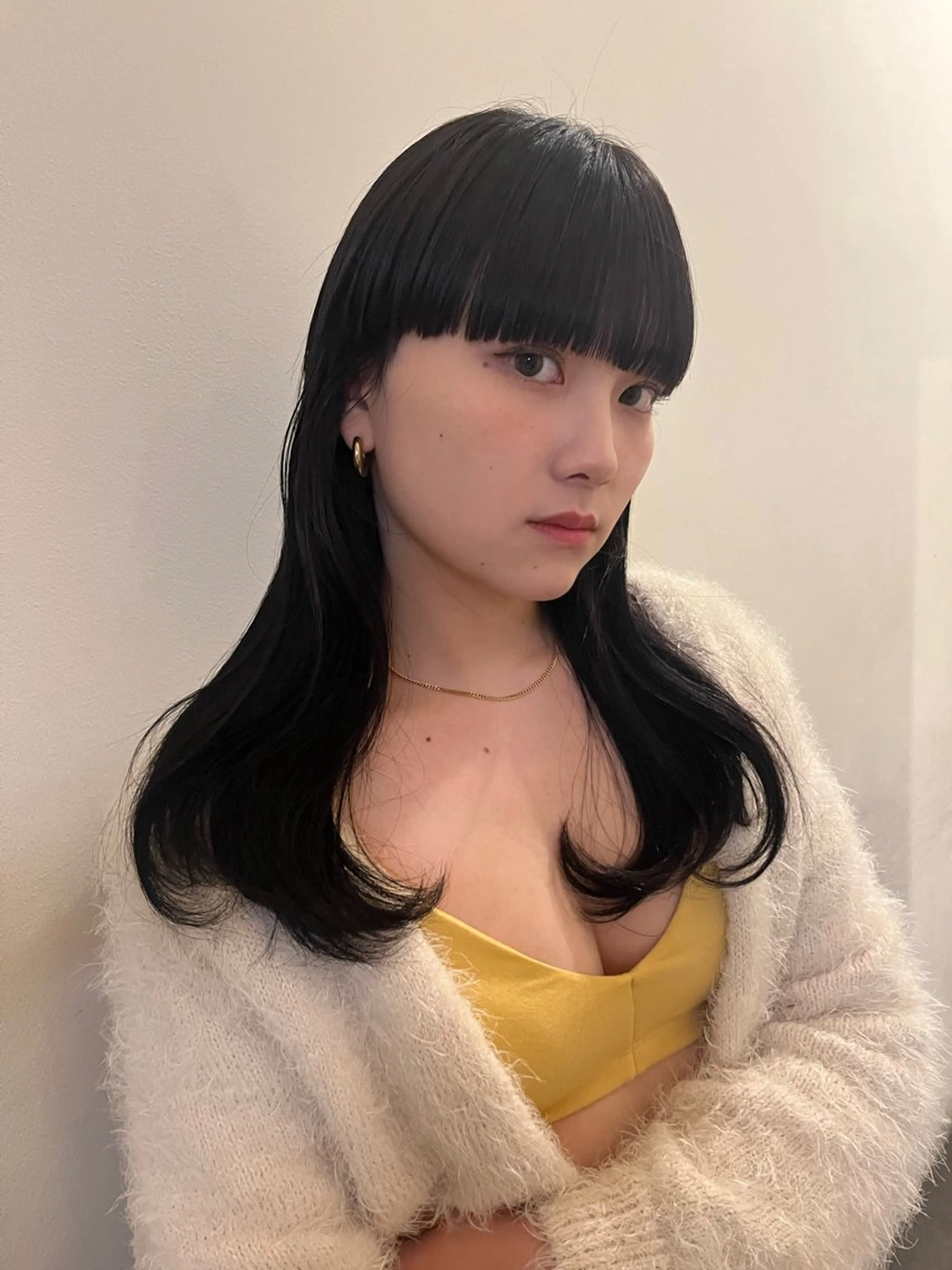 ロング 愛瑠奈 erunaのヘアスタイル