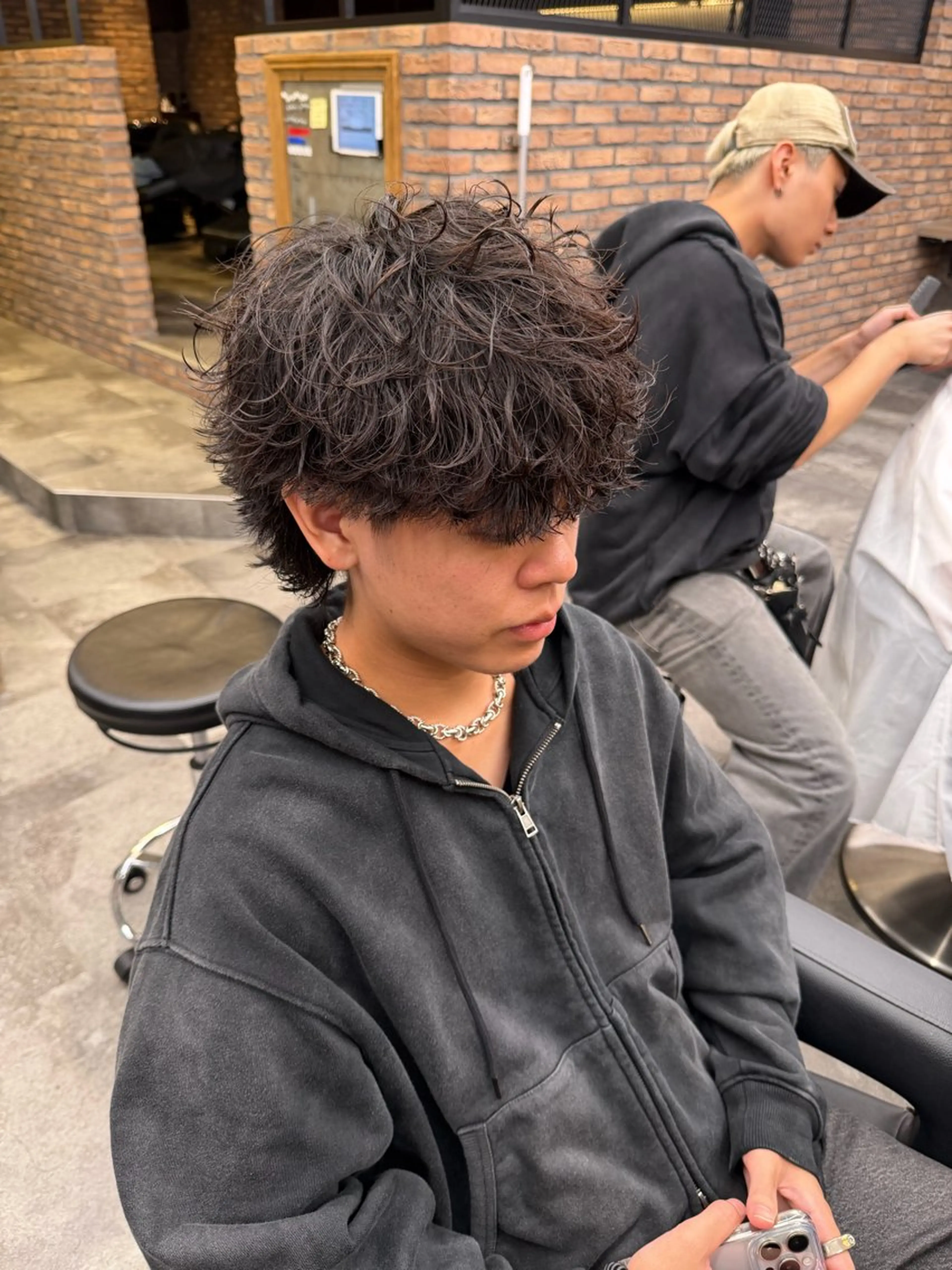 ミディアム カット パーマ ヘアセット メンズ特化 水口湧太のヘアスタイル