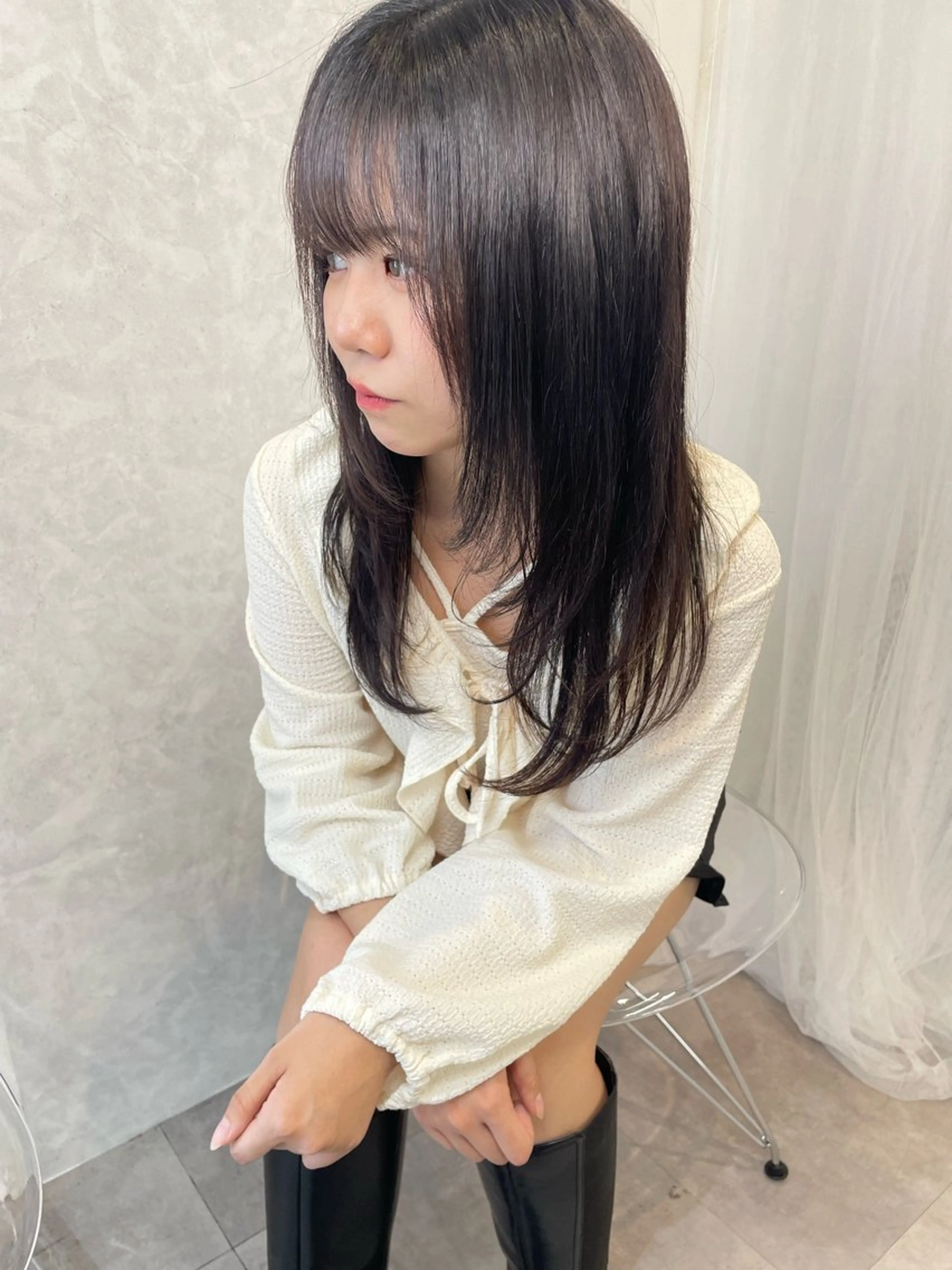 ロング ロングレイヤー 顔まわりレイヤー 髪質改善 韓国風ヘア レイヤーカット カット 縮毛矯正 トリートメント Emitas.宮街道店所属・Yusei/似合わせ /韓国風レイヤーのヘアスタイル