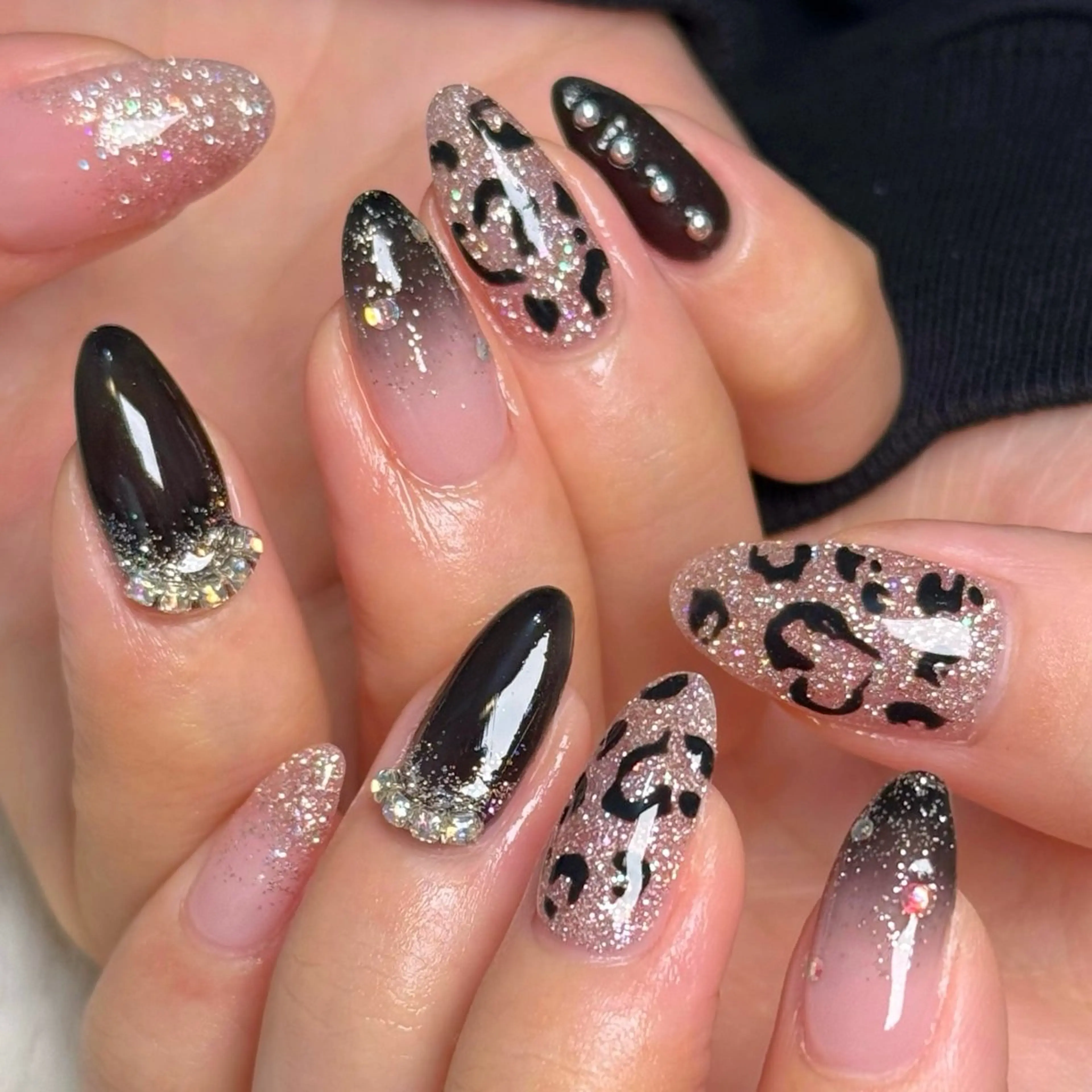 ネイル glossnail MIKIのネイルデザイン