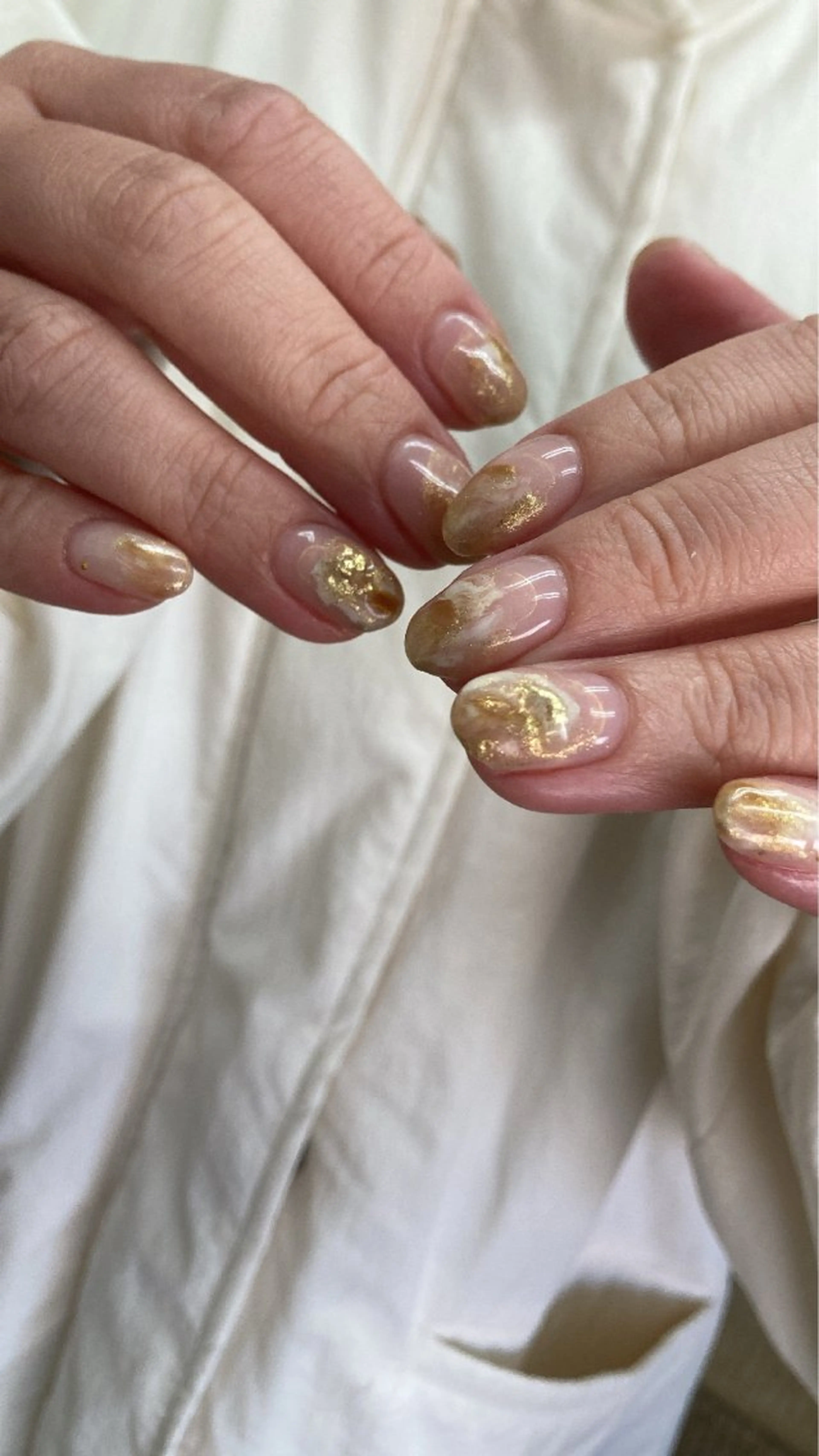 ネイル nailsalon　hue所属・小山 羽奈のネイルデザイン