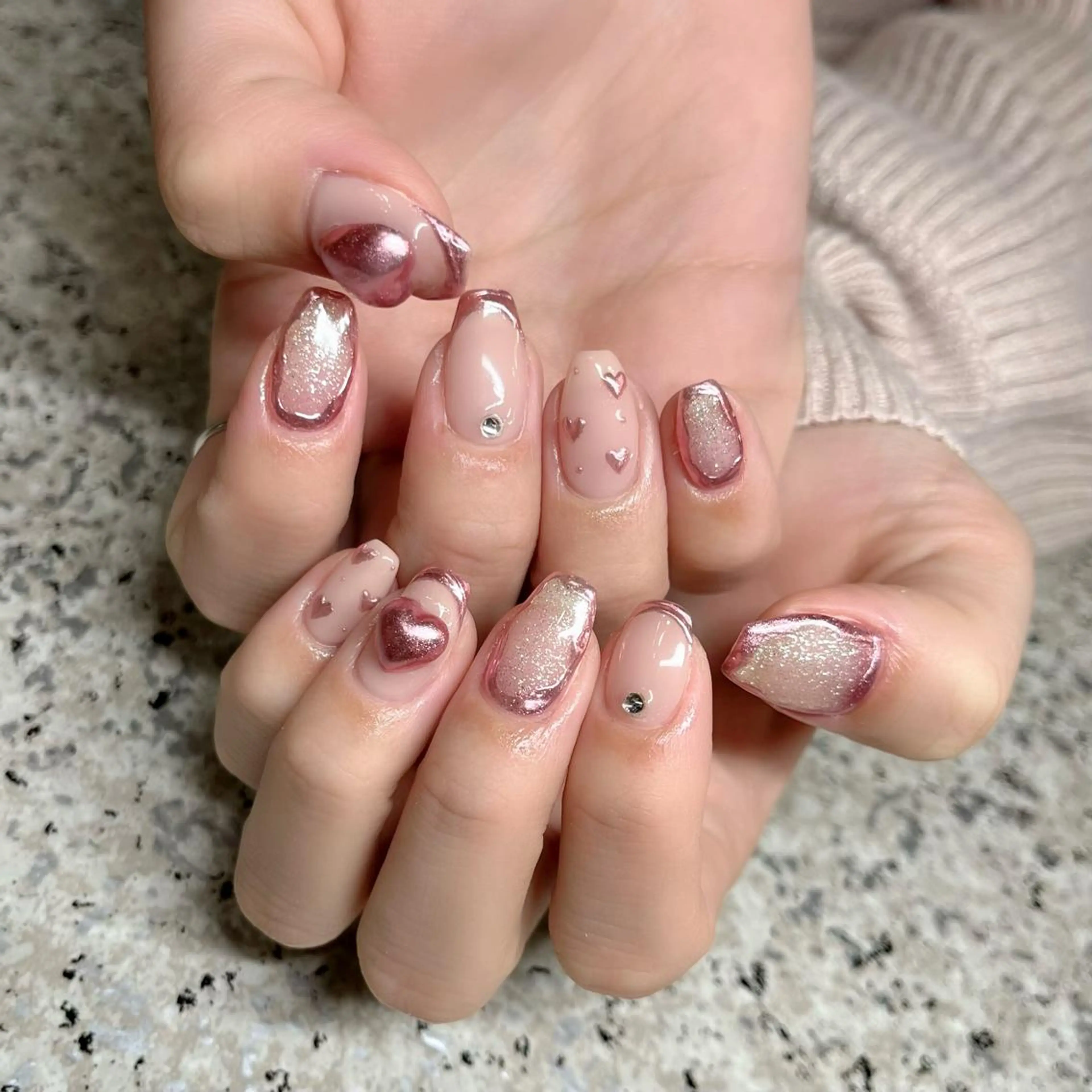 ネイル ハート nailsalon maluriのネイルデザイン