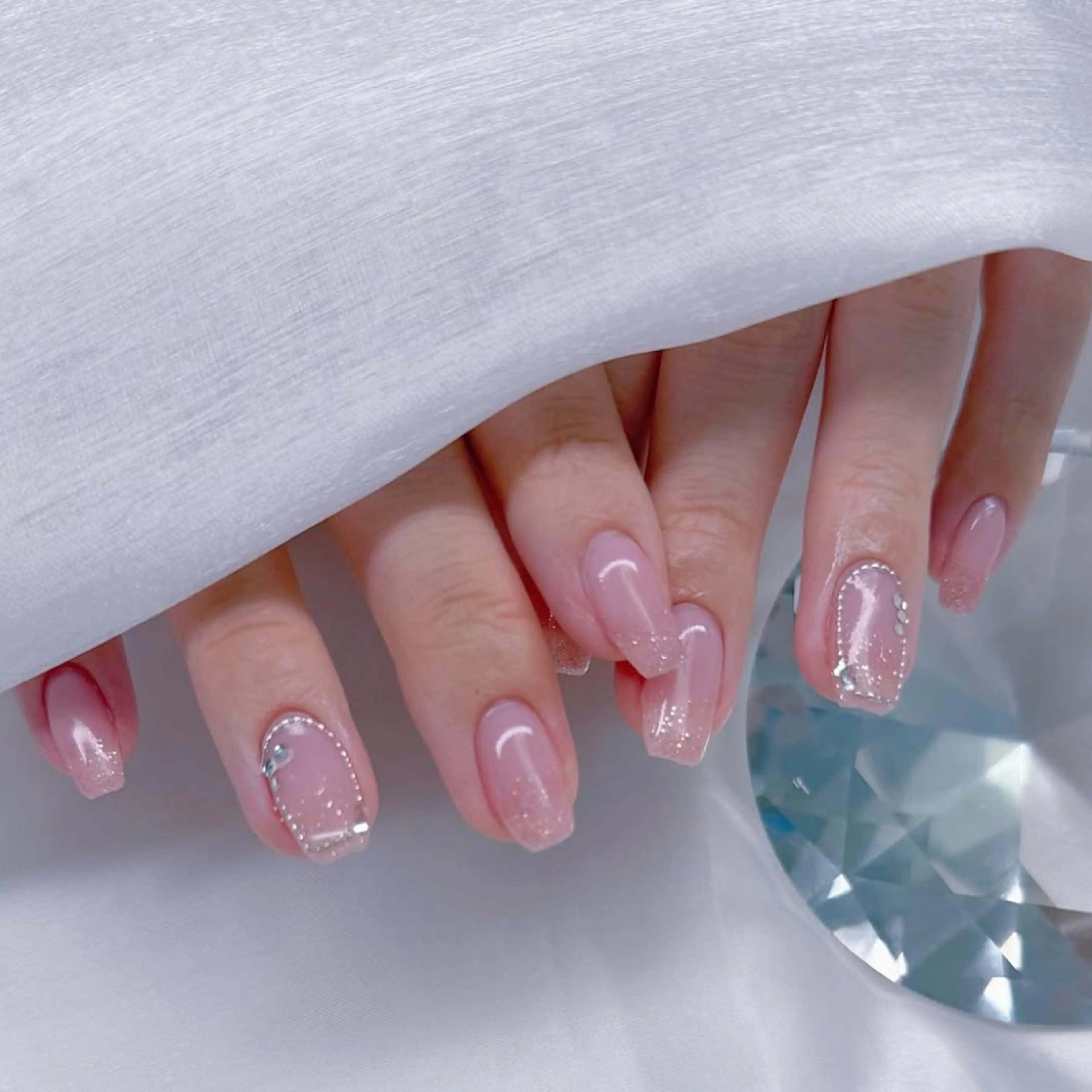 ネイル Romymoon nail帆南☾ ໋のネイルデザイン