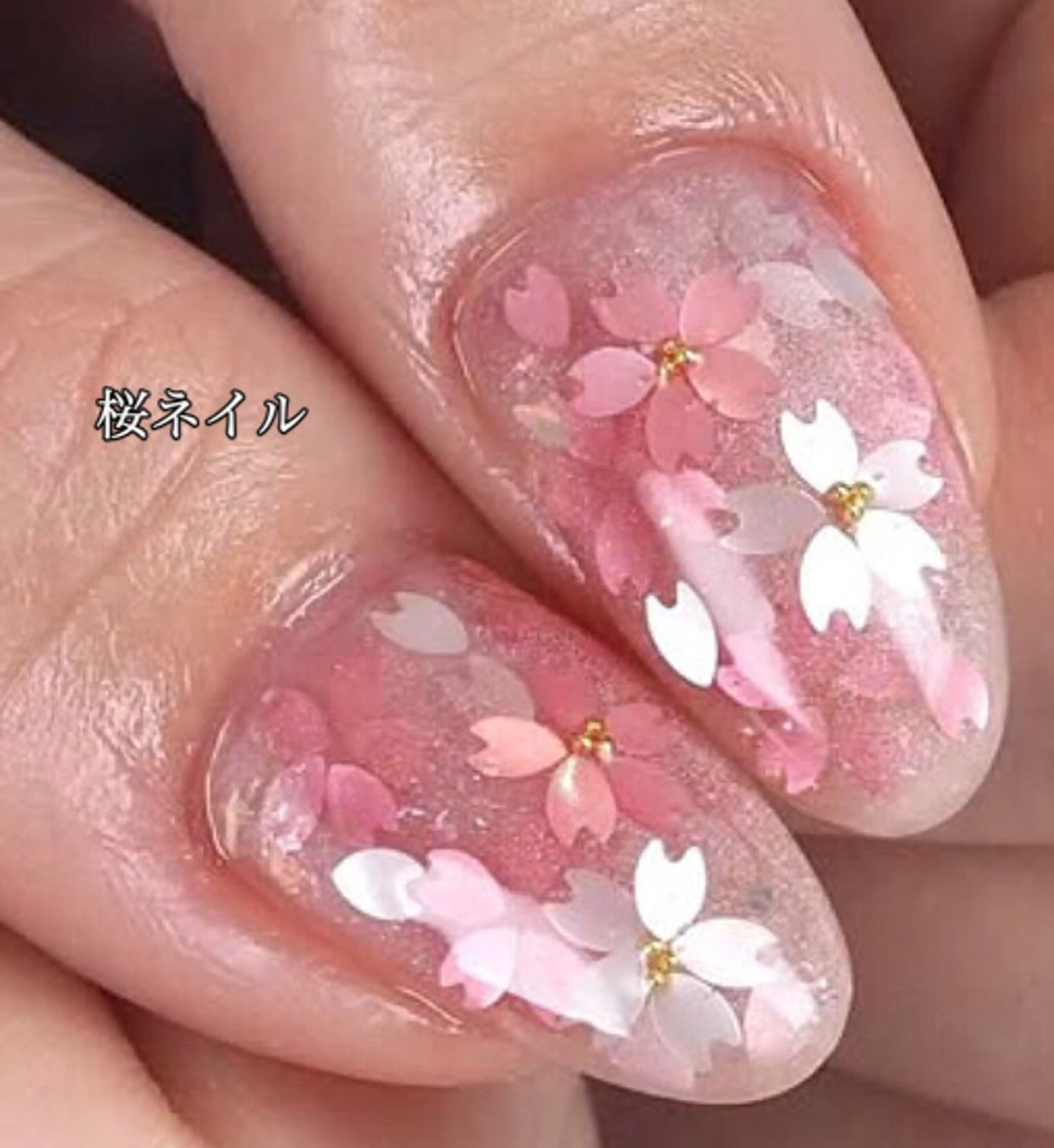 ネイル 桜ネイル ジェルネイル マグネットネイル オフィスネイル パラジェル ハンドネイル Roger 舞のネイルデザイン