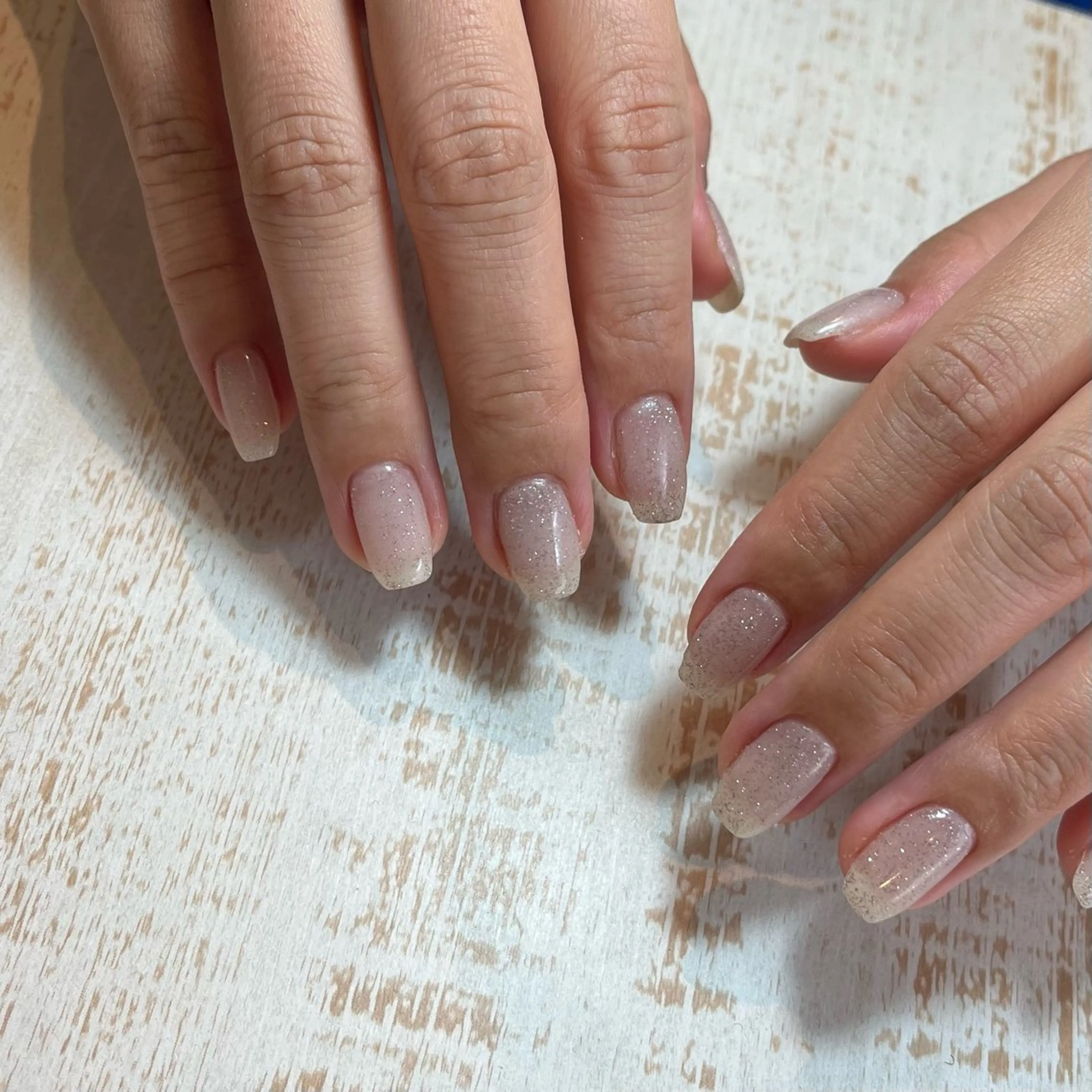 ネイル フラッシュネイル マタハライズネイル所属・マタハライズネイル 常連様が多いサロンのネイルデザイン