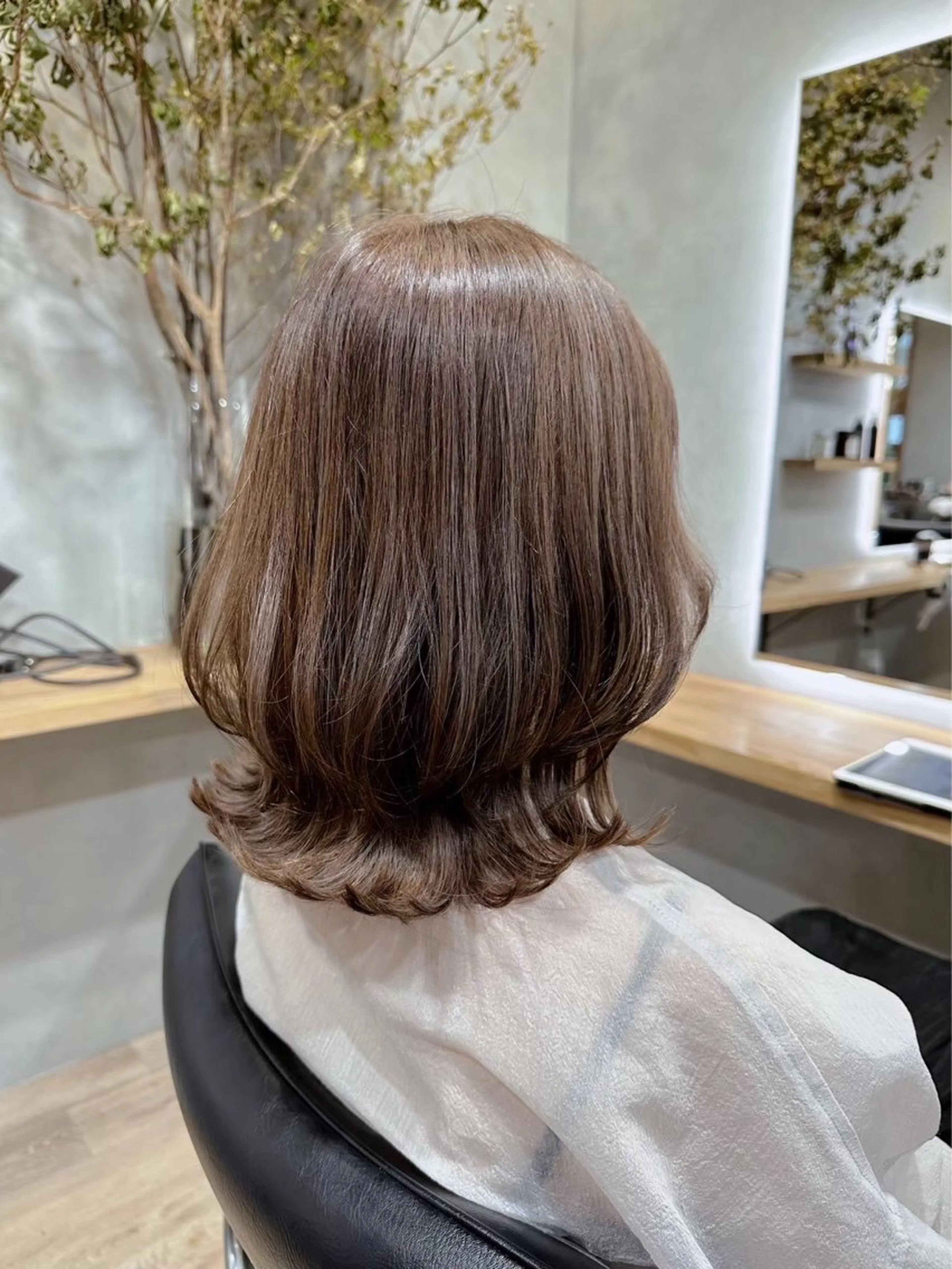 ミディアム NOAHL所属・yuna スパ/カラーのヘアスタイル