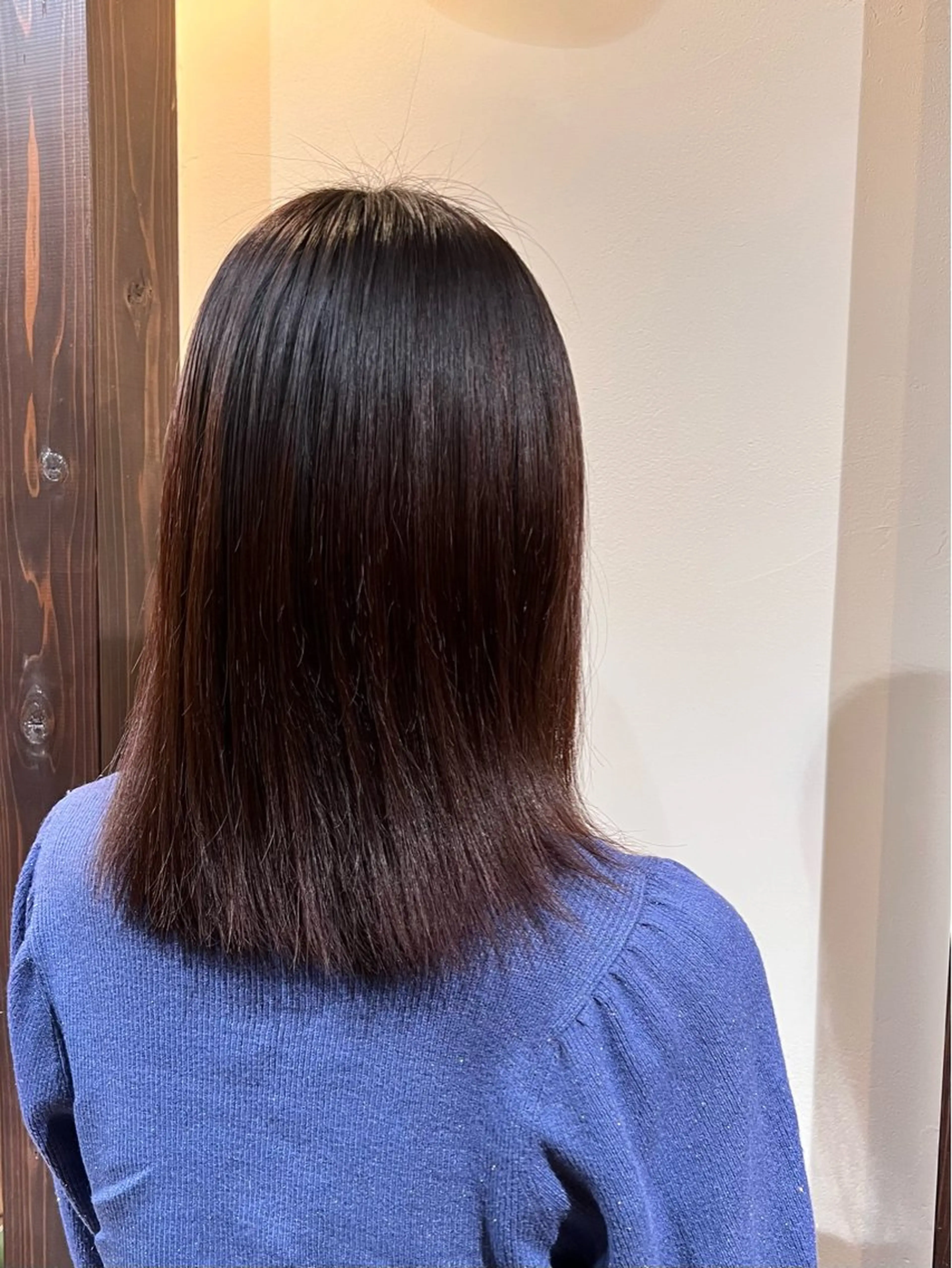 セミロング 酸性ストレート 縮毛矯正 Luster Friends所属・まゆ | 艶カラー | ストレートのヘアスタイル