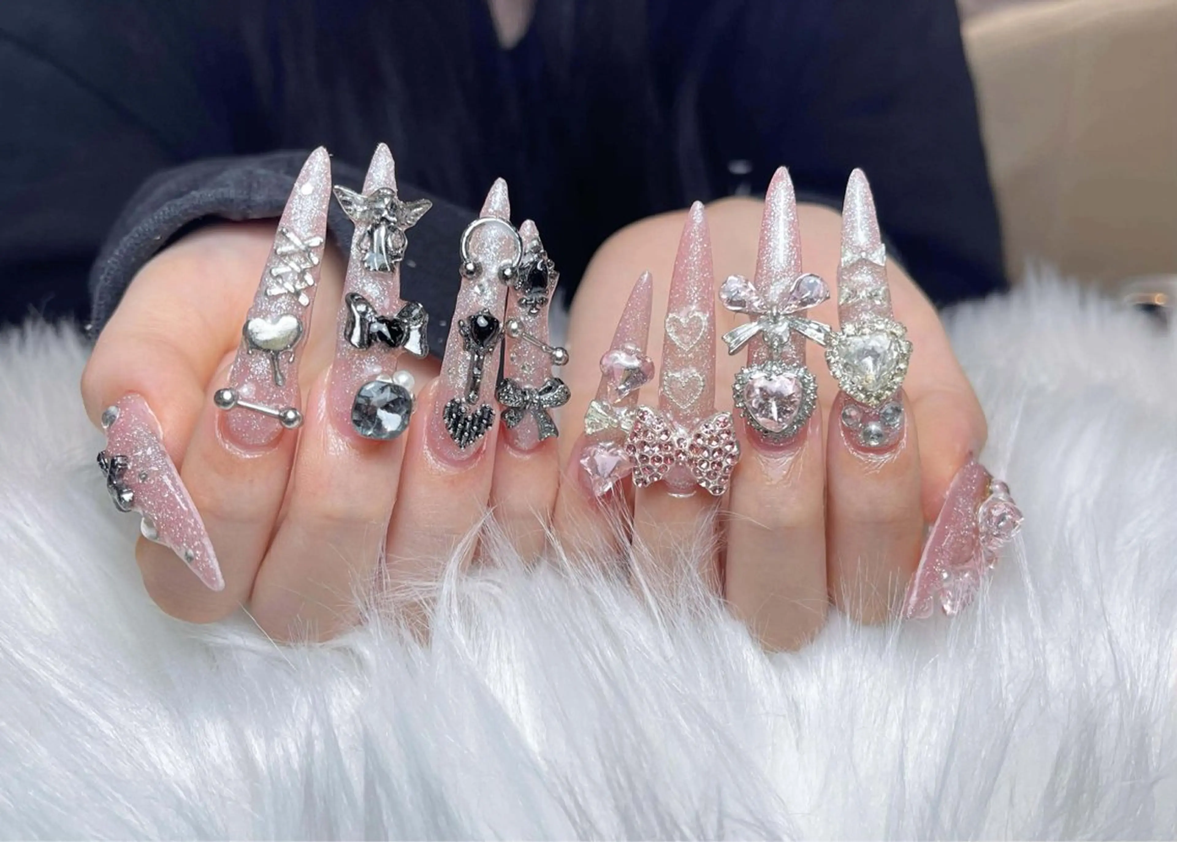 ネイル アートネイル 成人式 ジェルネイル ニュアンスネイル 夏ネイル ハンドネイル Jenn Nail Salonのネイルデザイン