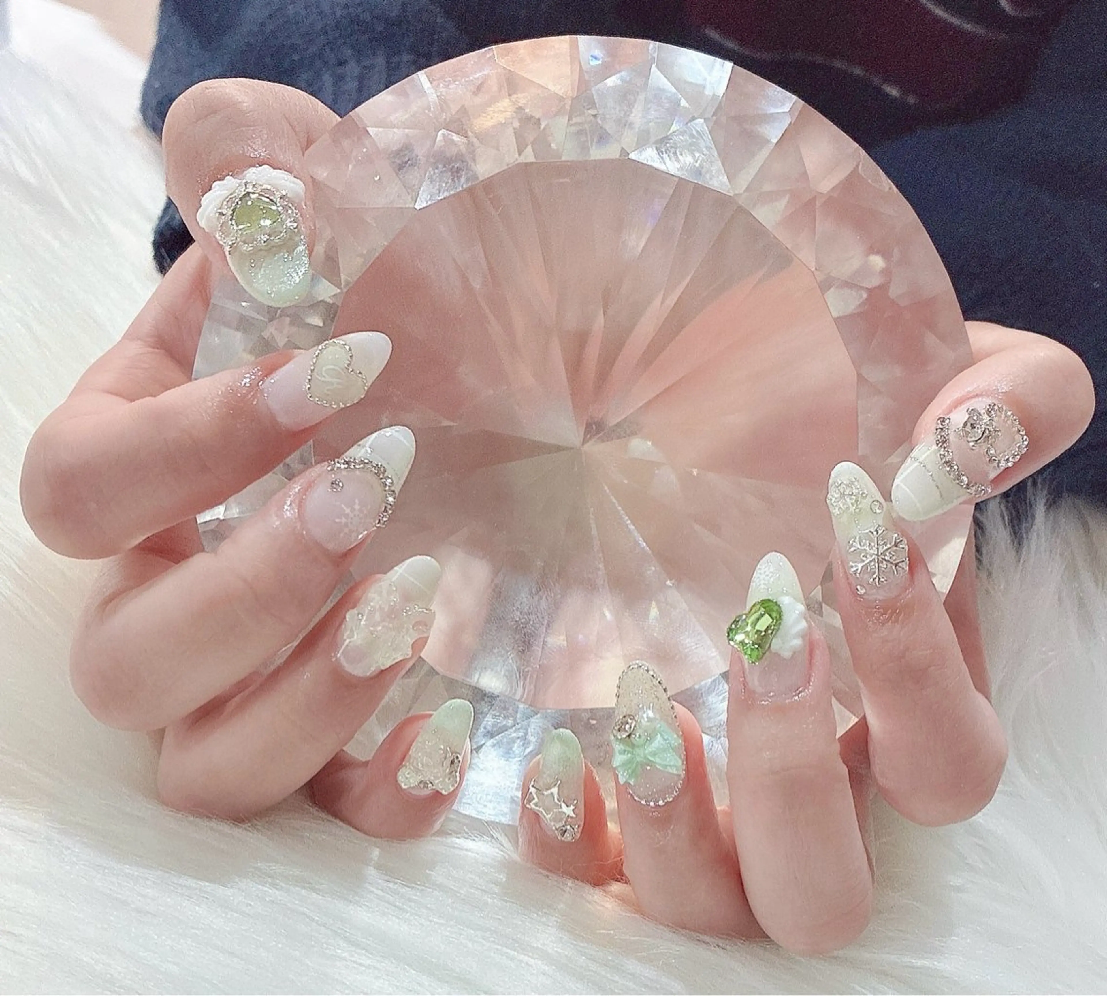 ネイル ハンドネイル LoaChaton kaeのネイルデザイン