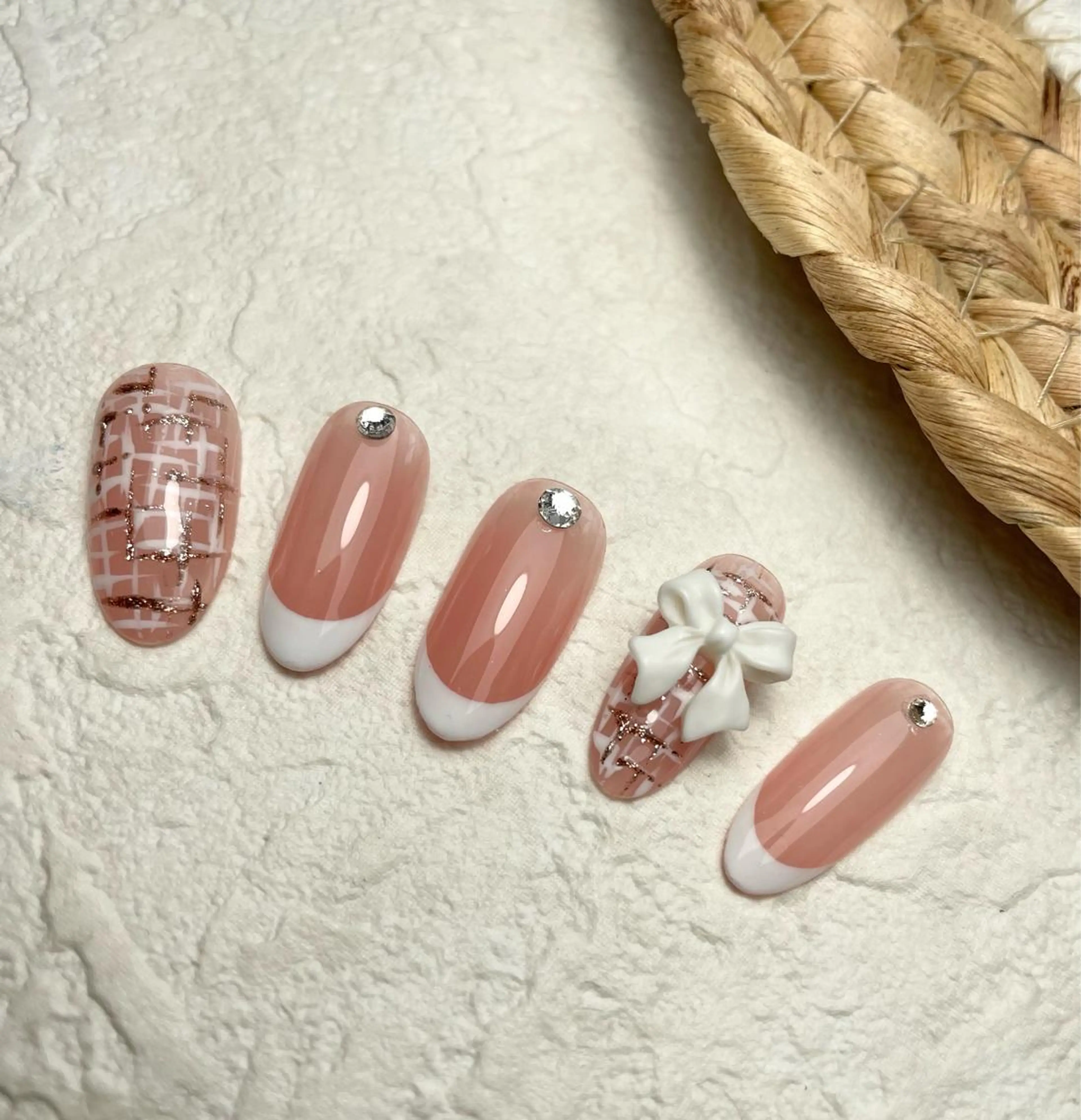 ネイル ハンドネイル M🌷nail 長さだし専門店のネイルデザイン