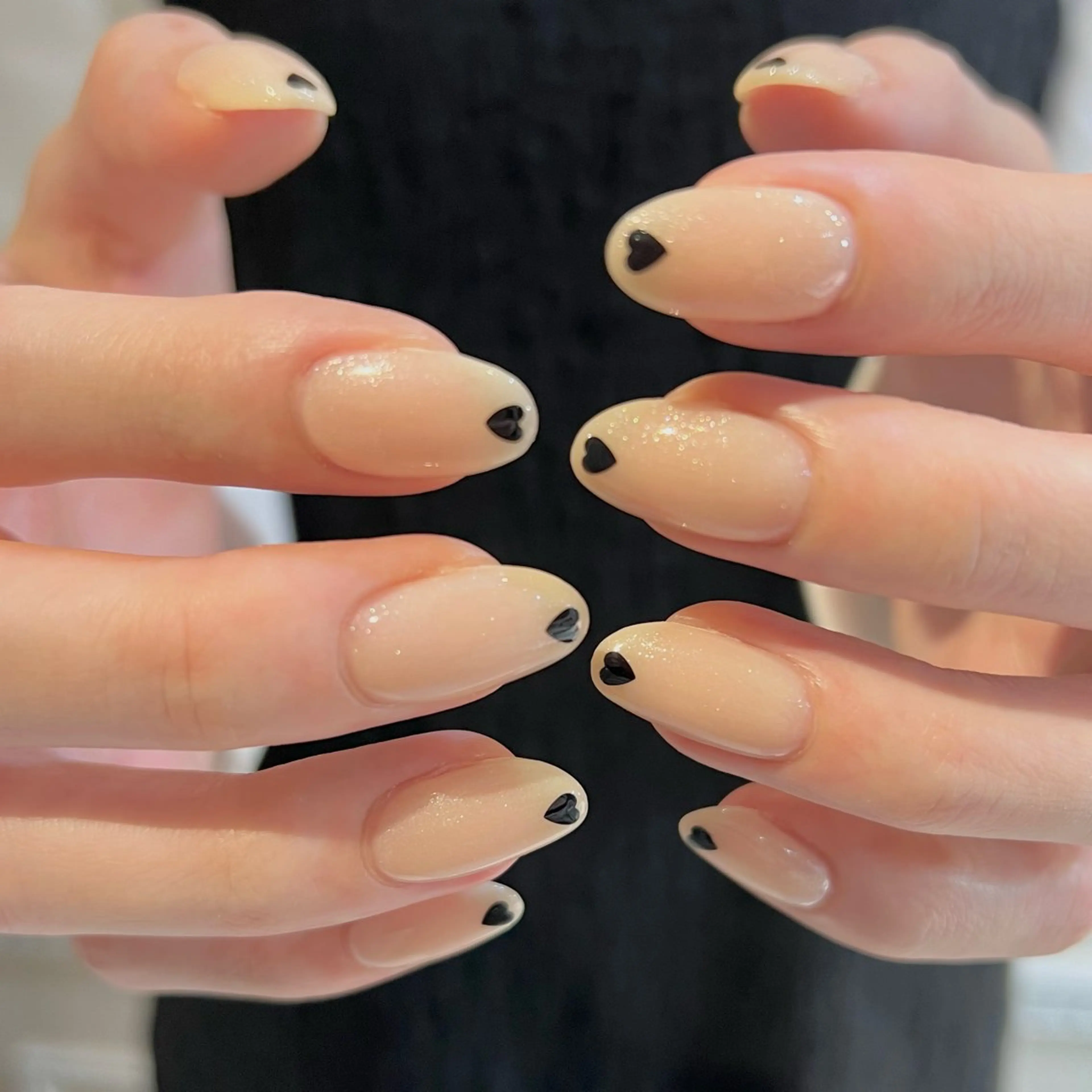 ネイル ハンドネイル 🎀チーク/ちゅるん 🫧chisa🎀のネイルデザイン