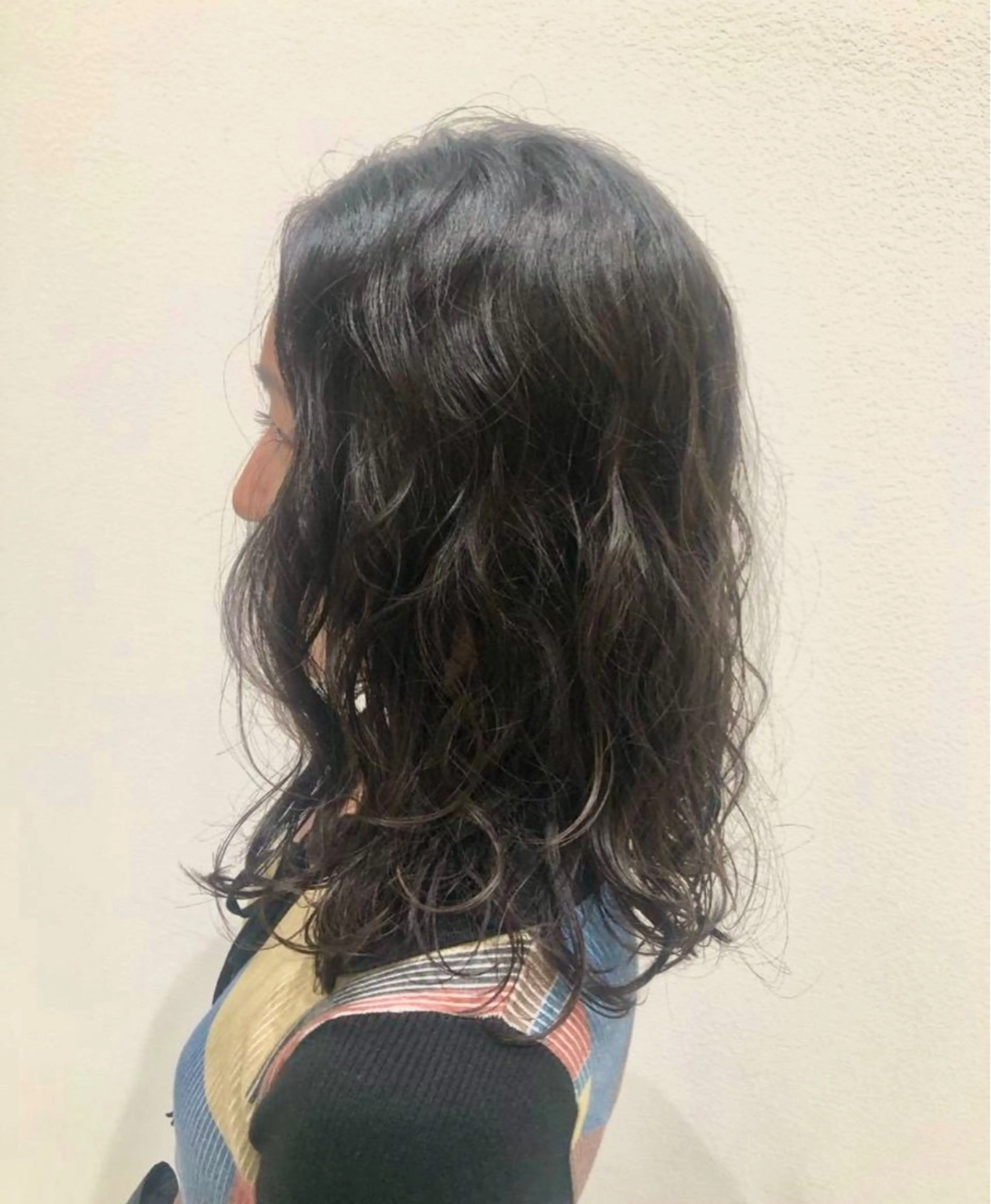 セミロング パーマ パーマ k-two corso所属・パーマモデル募集🌈 森脇帆南のヘアスタイル