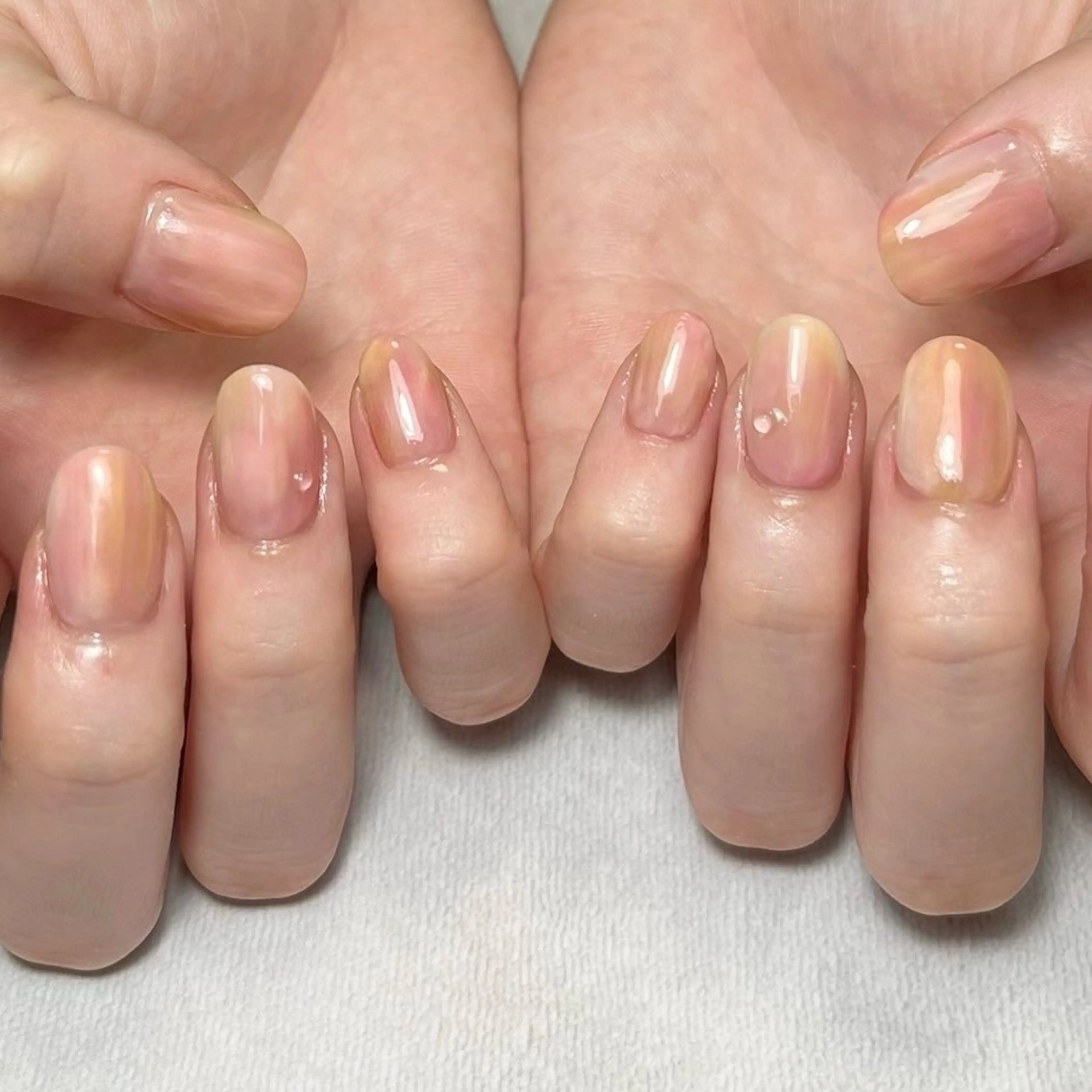 ネイル unwind ┊︎春ネイル🍑のネイルデザイン