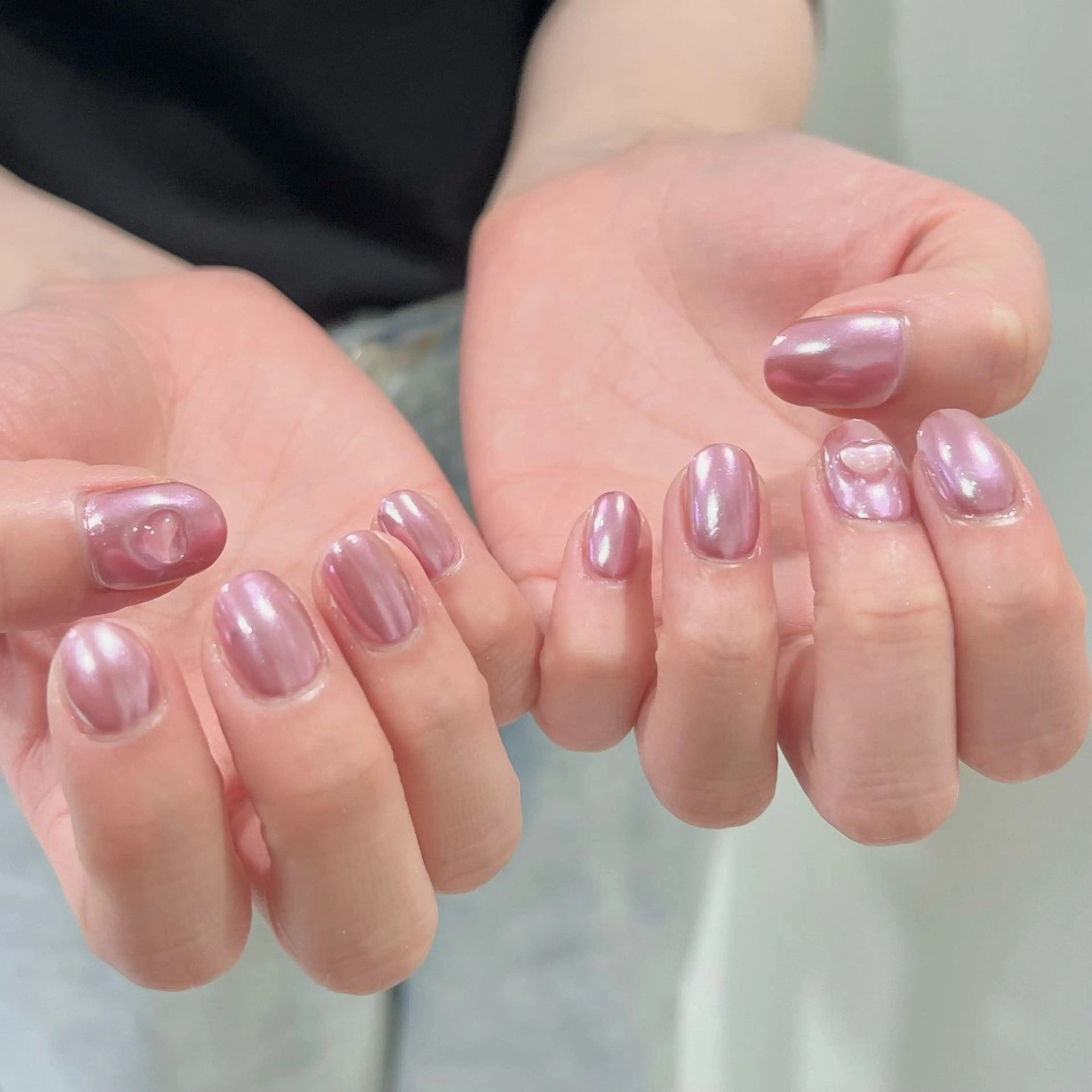 ネイル ピンク ホワイト ハンドネイル 🎀チーク/ちゅるん 🫧chisa🎀のネイルデザイン