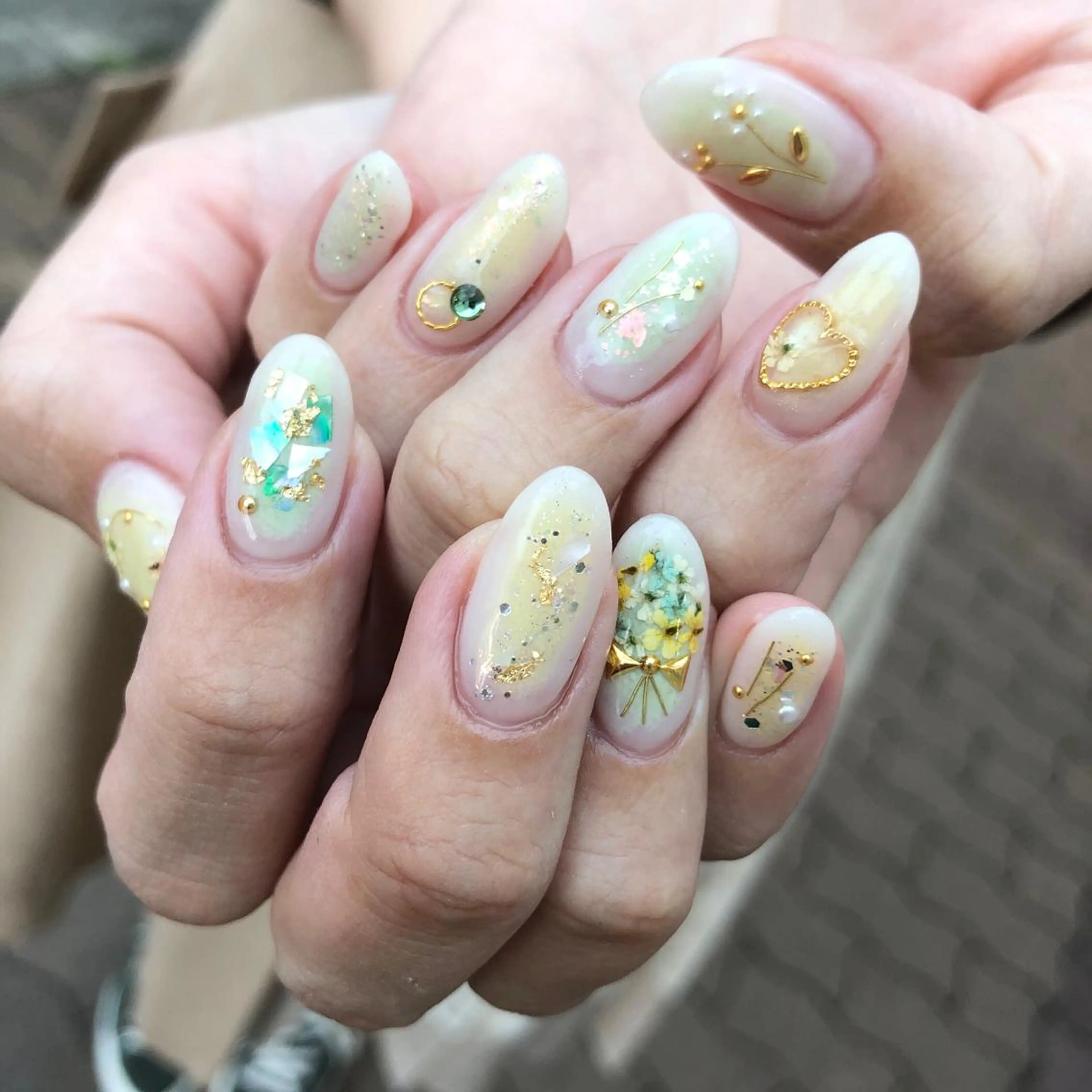 ロング カラー キッズ ネイル マツエク・マツパ 福田 加奈のネイルデザイン