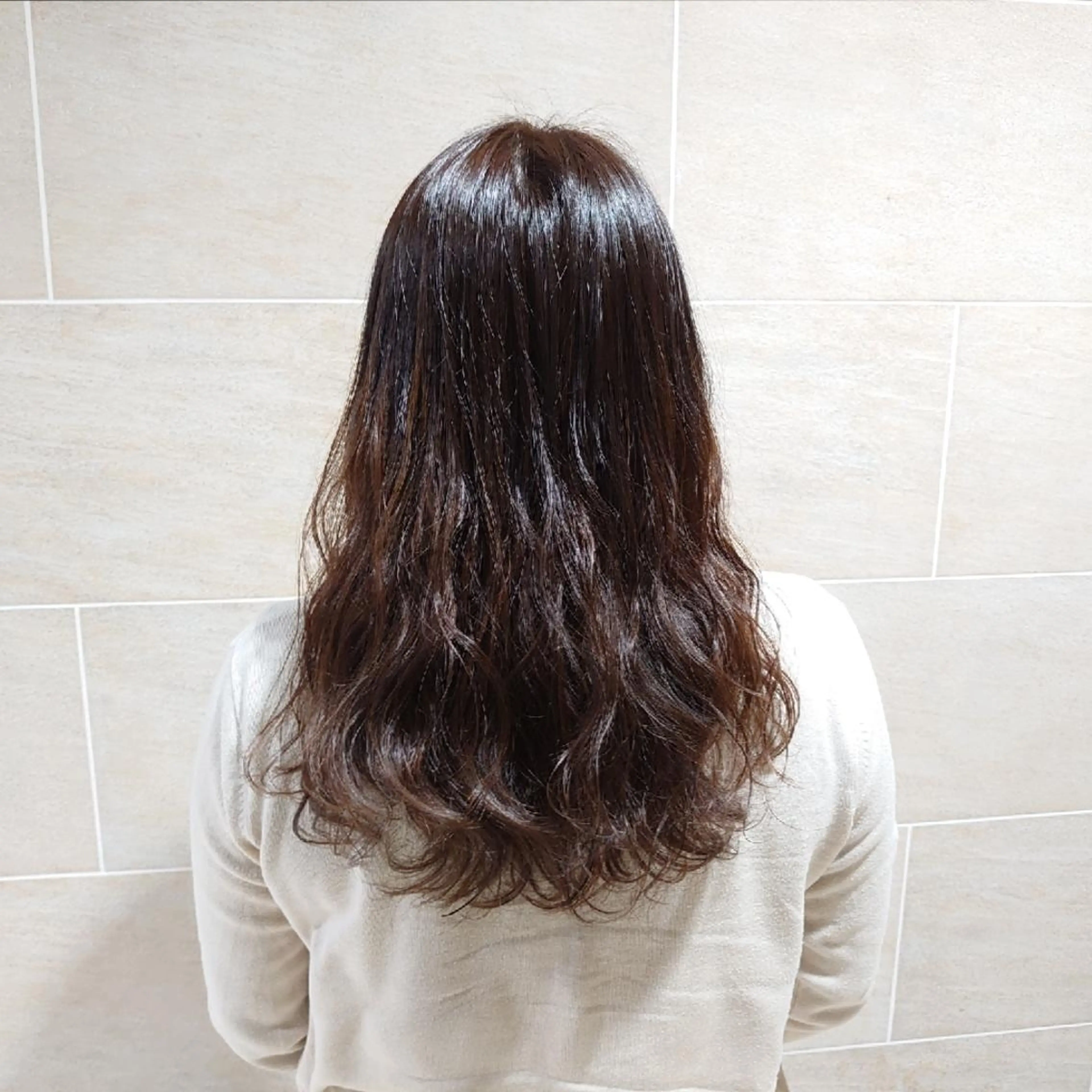 セミロング セミロングパーマ 宮本  星羅のヘアスタイル