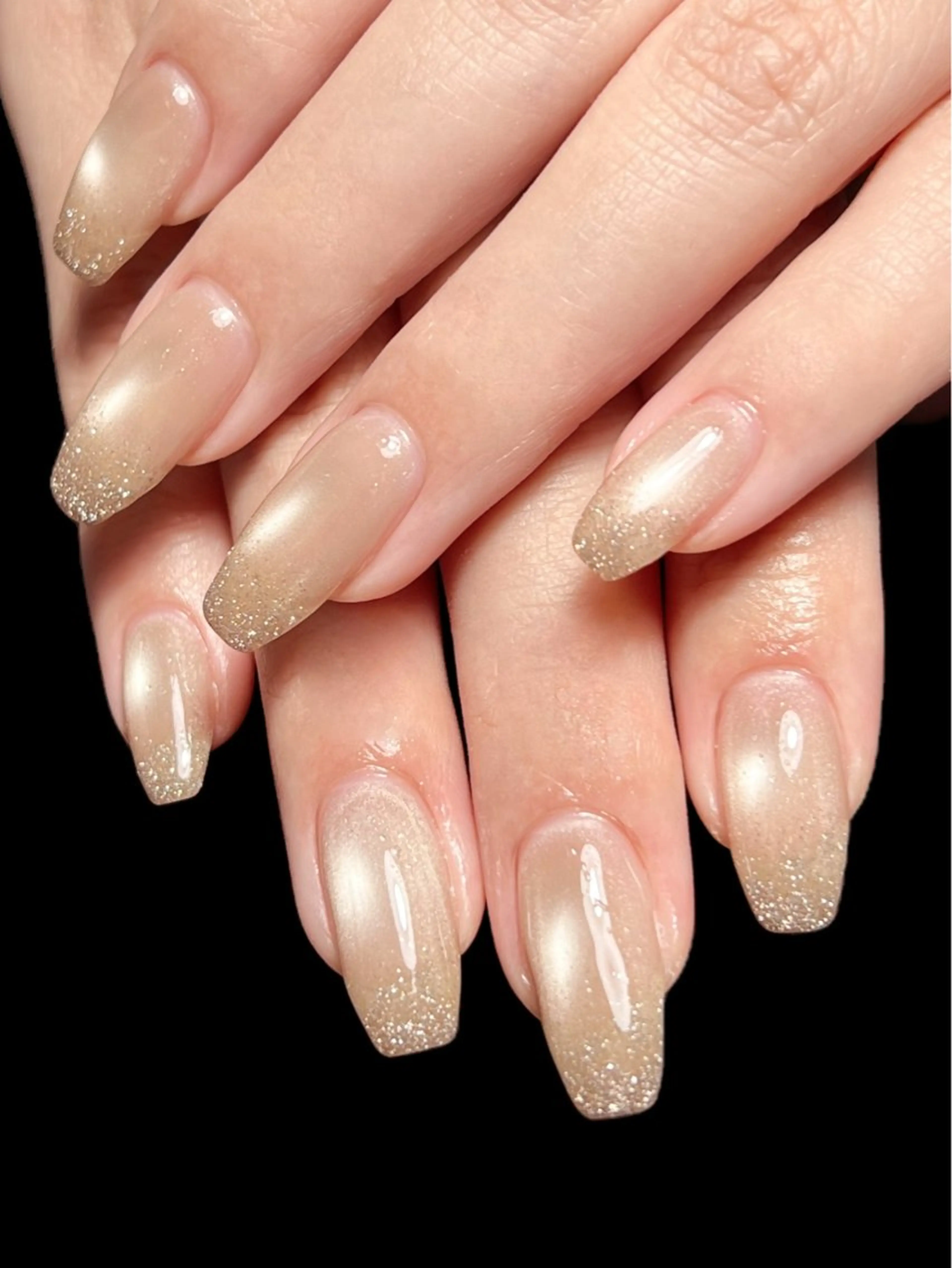 ネイル À  LANA所属・NEWオープン À LANAのネイルデザイン