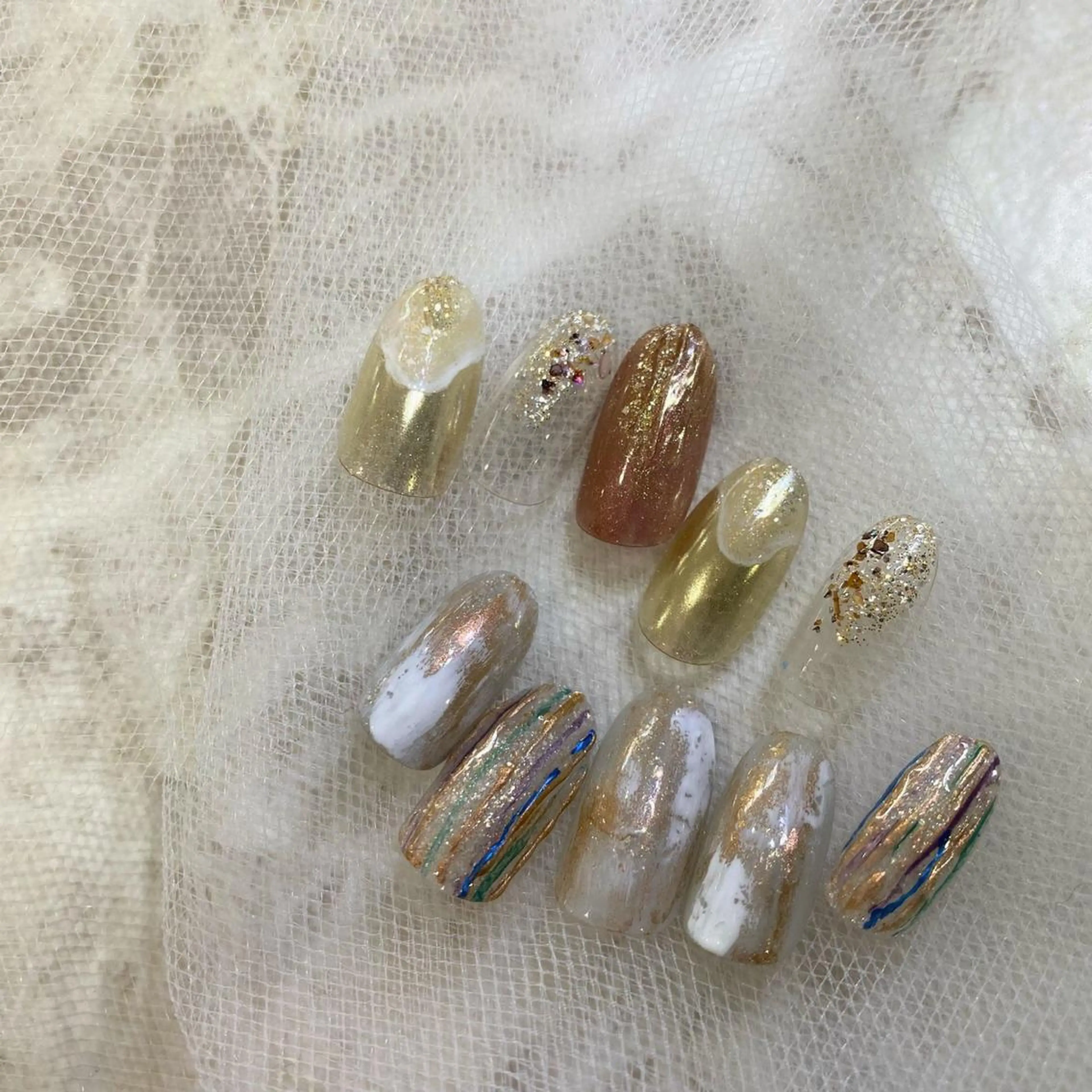 ネイル オーロラネイル ジェルネイル ハート 氷ネイル・うるうるネイル マグネットネイル nail salon mieux(ミュー)のネイルデザイン