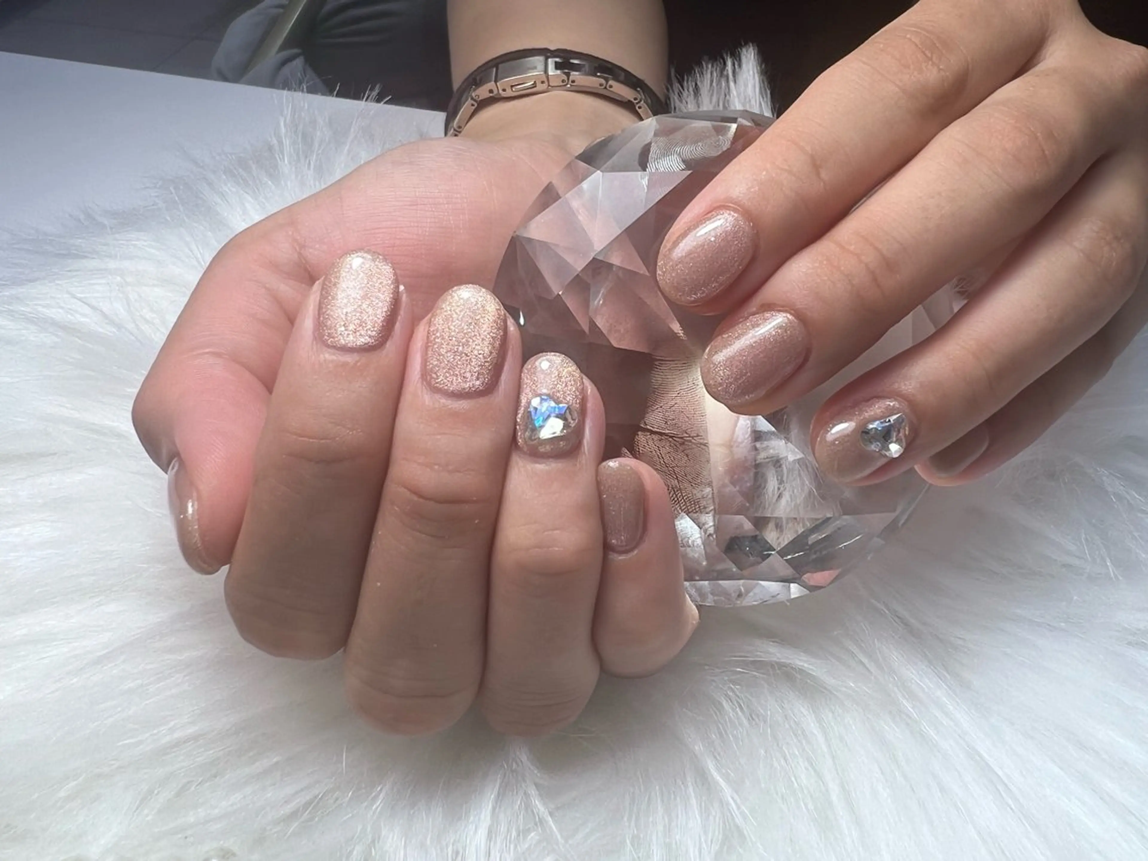 ネイル ハート マグネットネイル オフィスネイル Nailsalon petille所属・Ｈ azのネイルデザイン