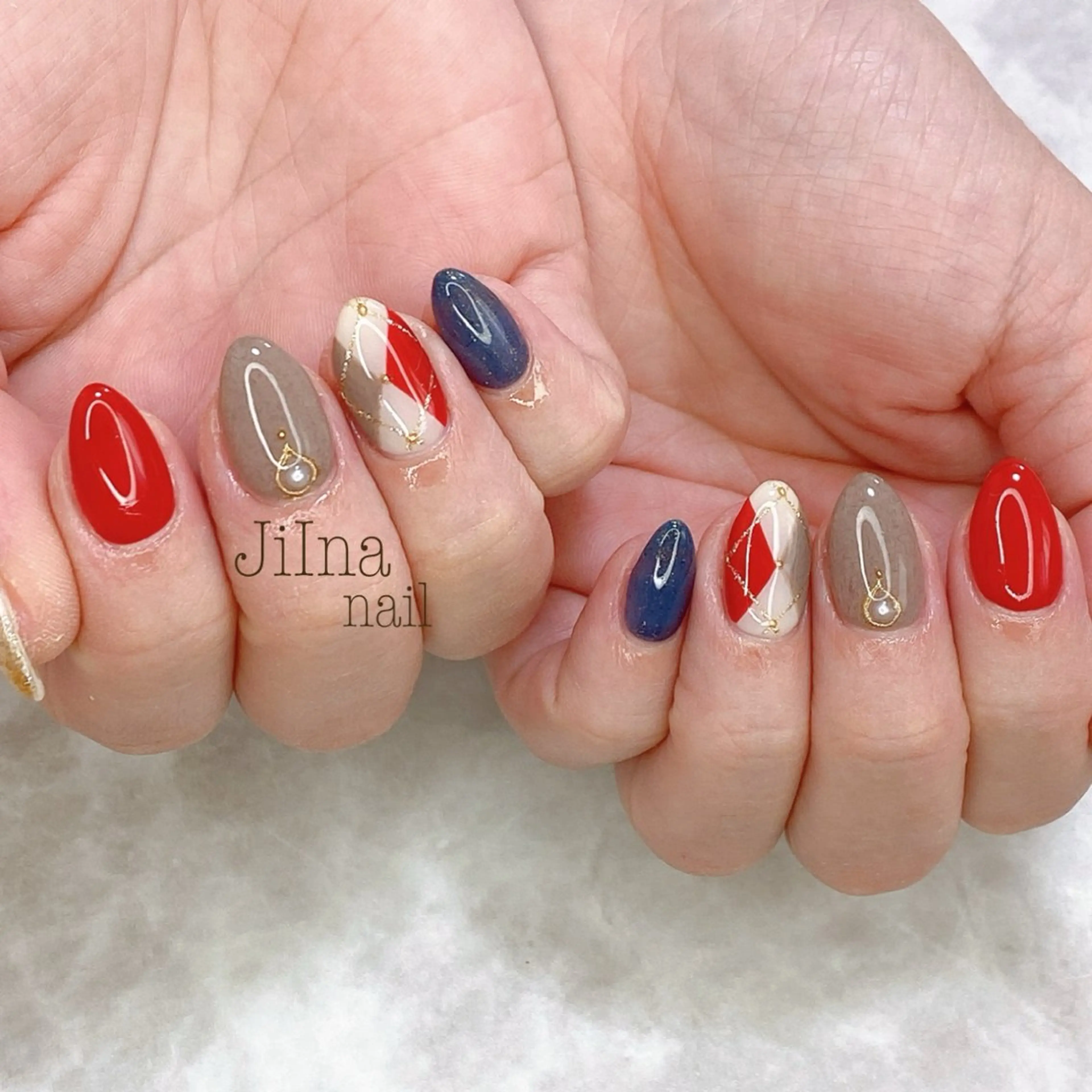 ネイル 持ち込み JiIna nailのネイルデザイン