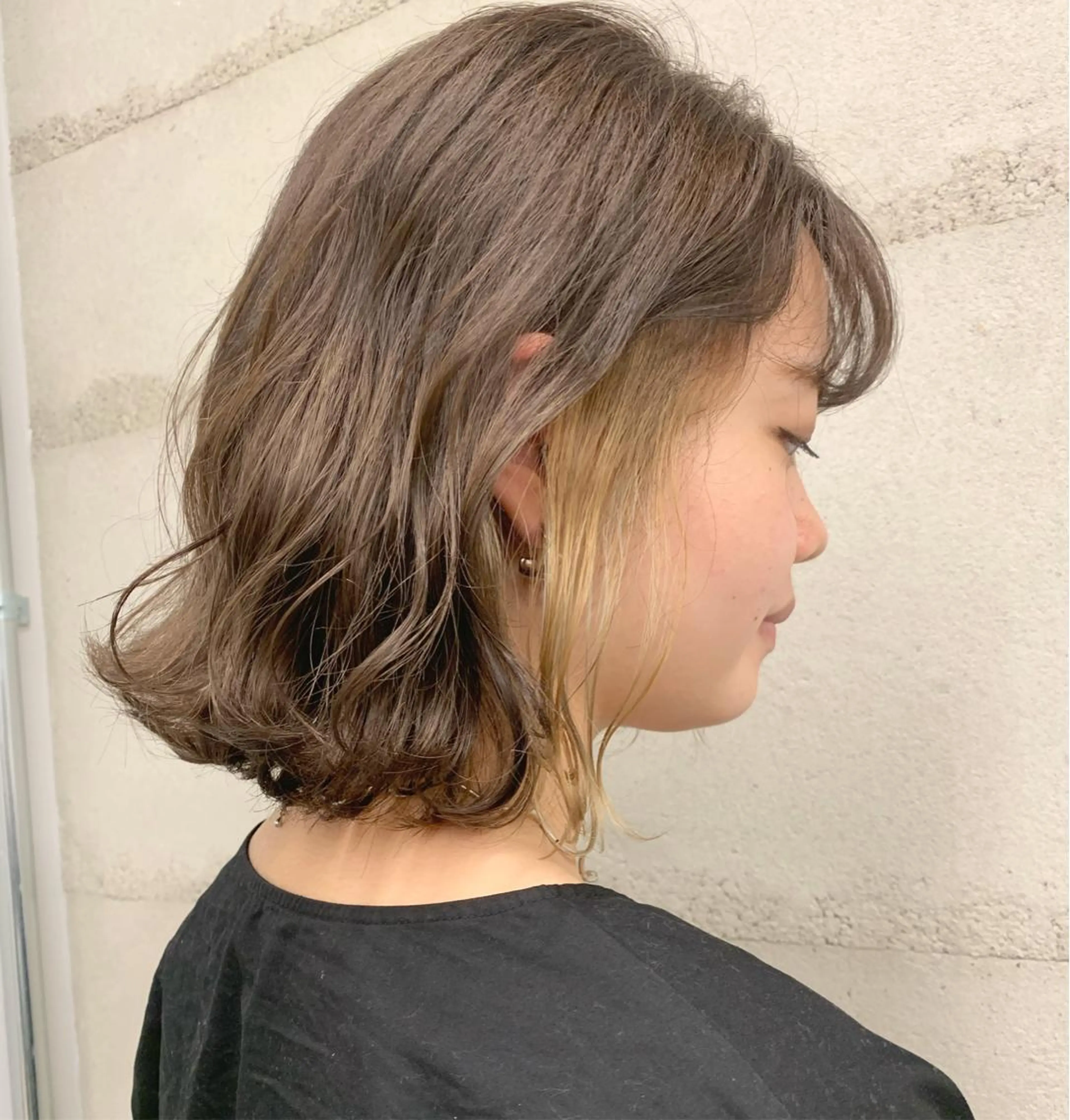 ショート カラー 透明感/オリーブ/ グレージュ/YUKAのヘアスタイル