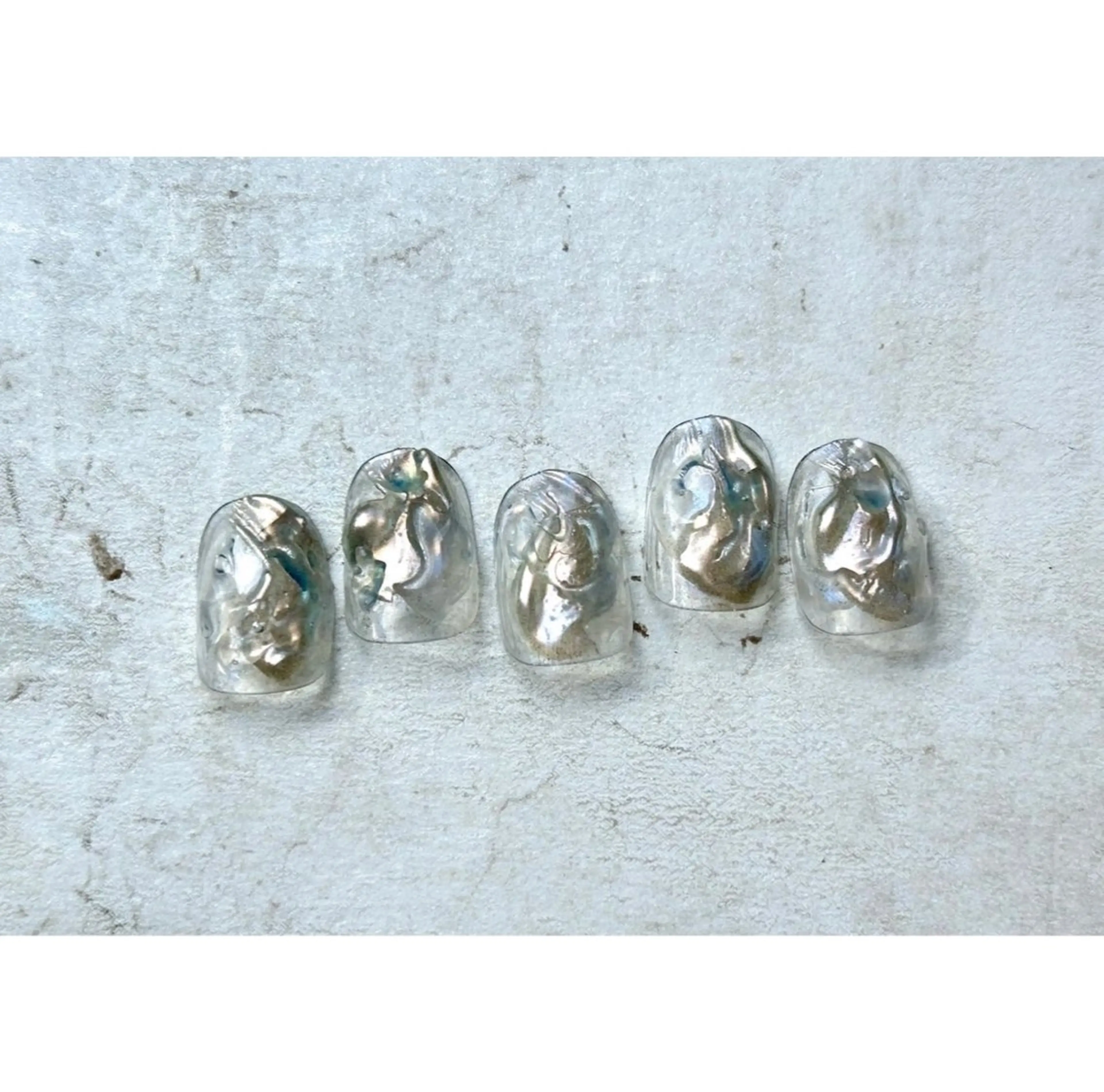 ネイル KUROIWA KAORIのネイルデザイン