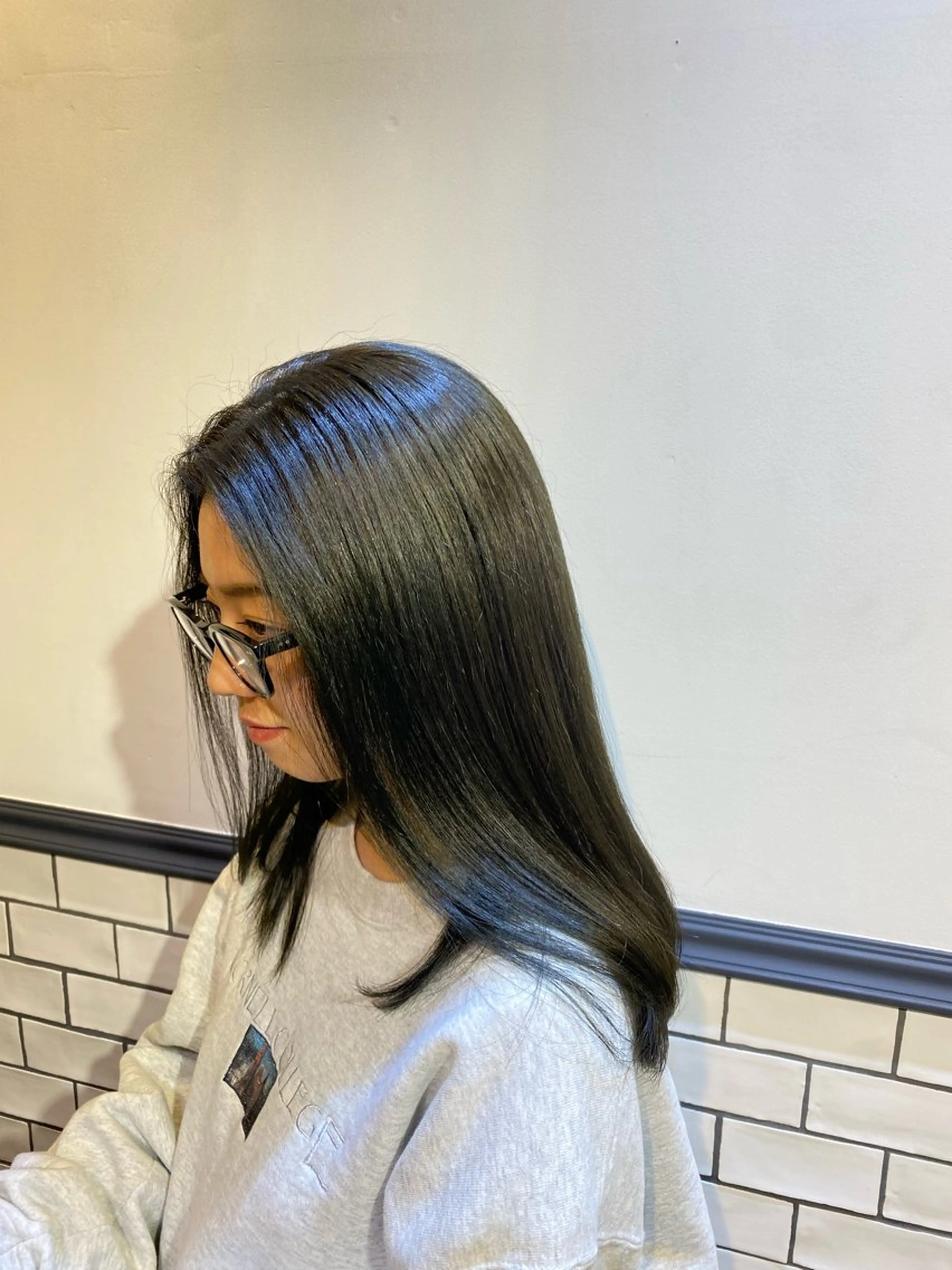 ミディアム ショート/ボブ/顔周 りレイヤー/RINAのヘアスタイル