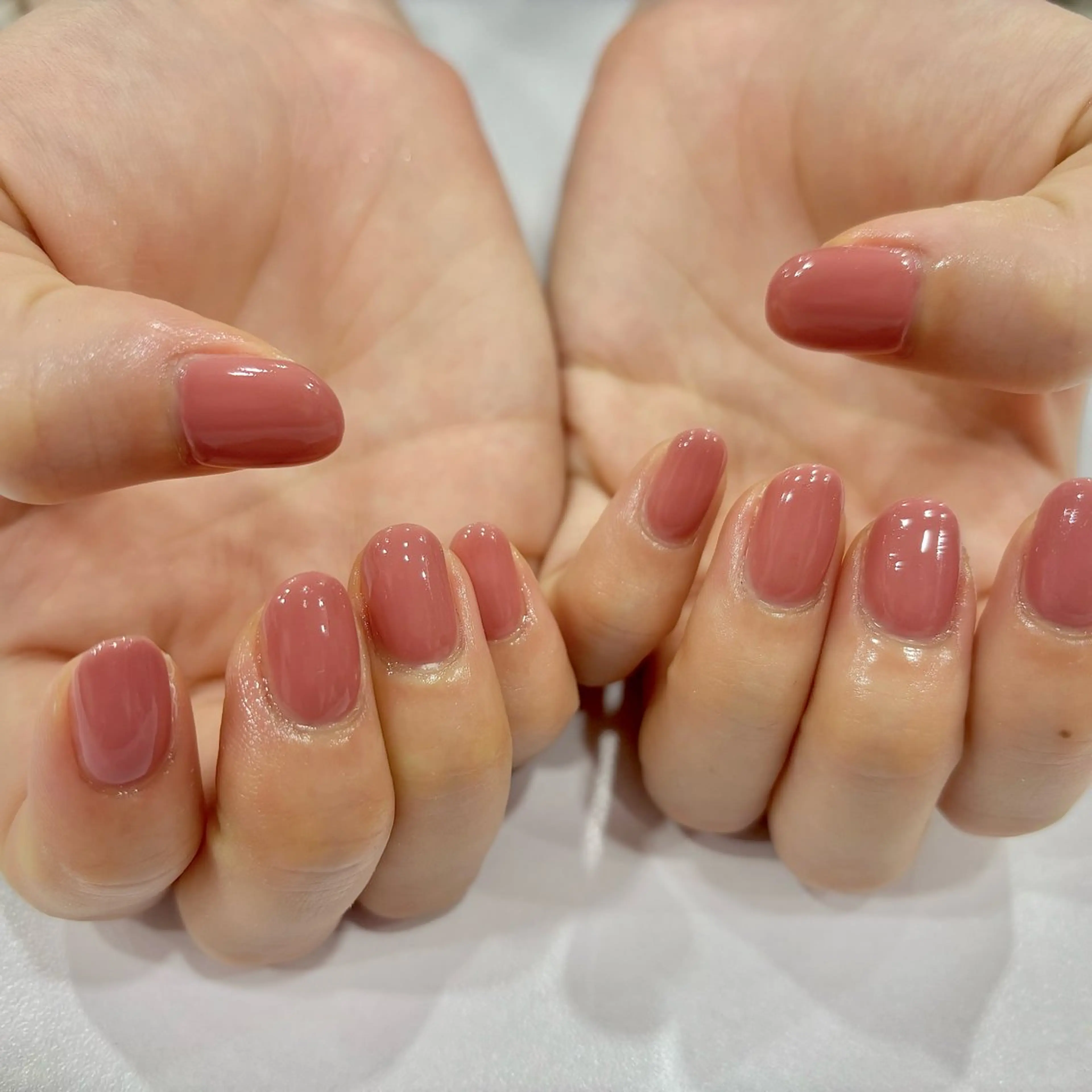 ネイル ワンカラーネイル アンリッシュ池袋 小泉のネイルデザイン