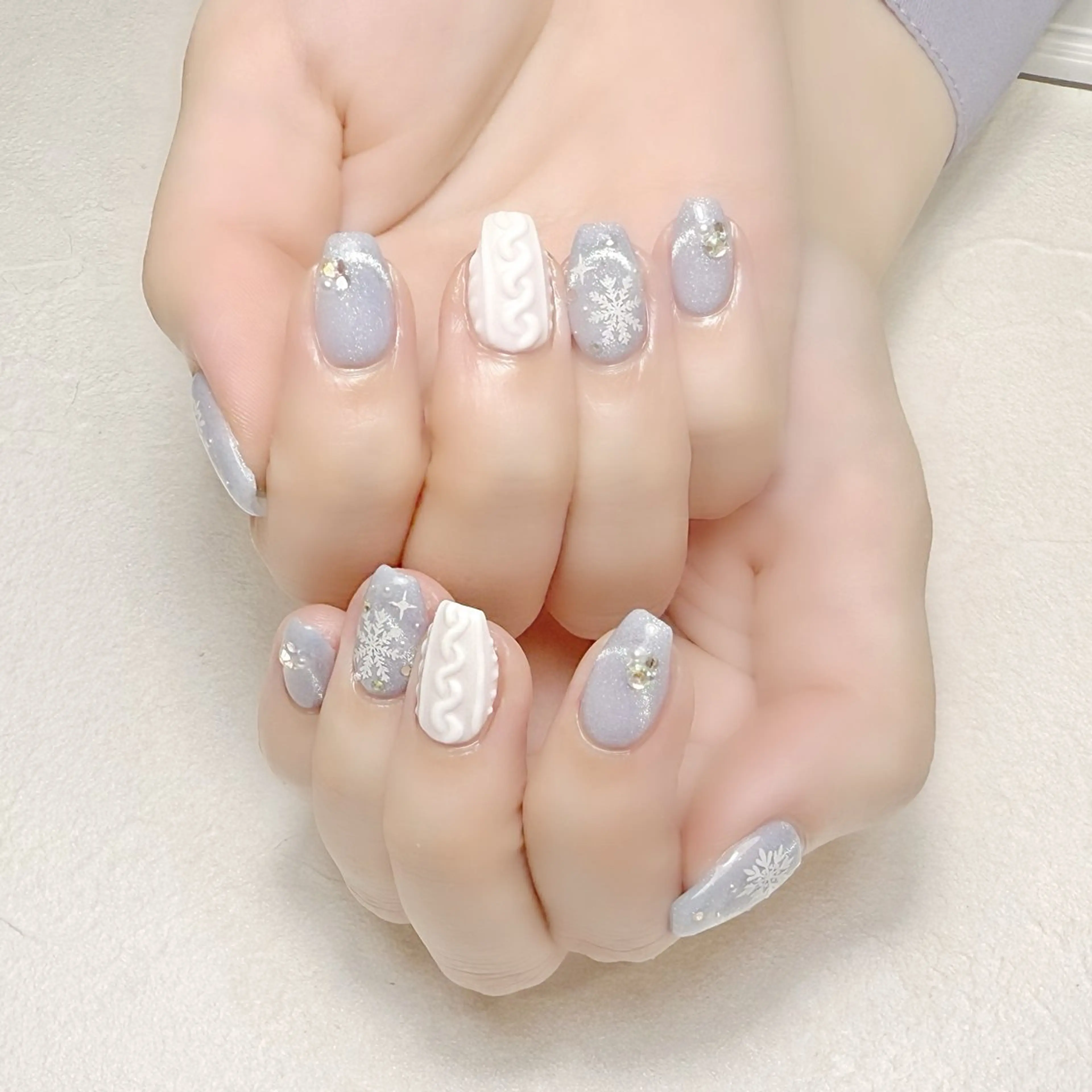 ネイル キラキラネイル マグネットネイル 冬ネイル rouse nail RISATOのネイルデザイン