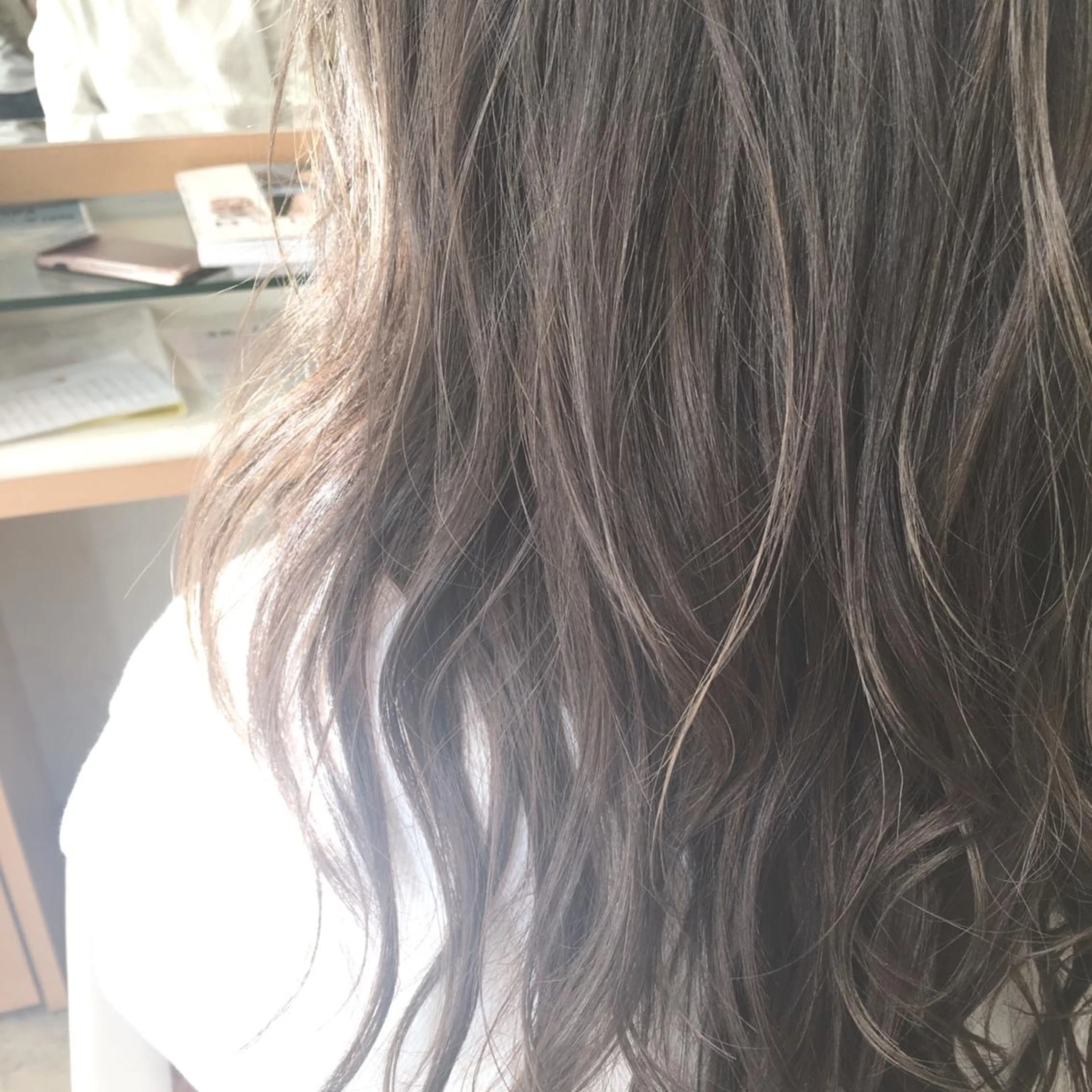 ロング 🐝肥田 しょーと🐝のヘアスタイル