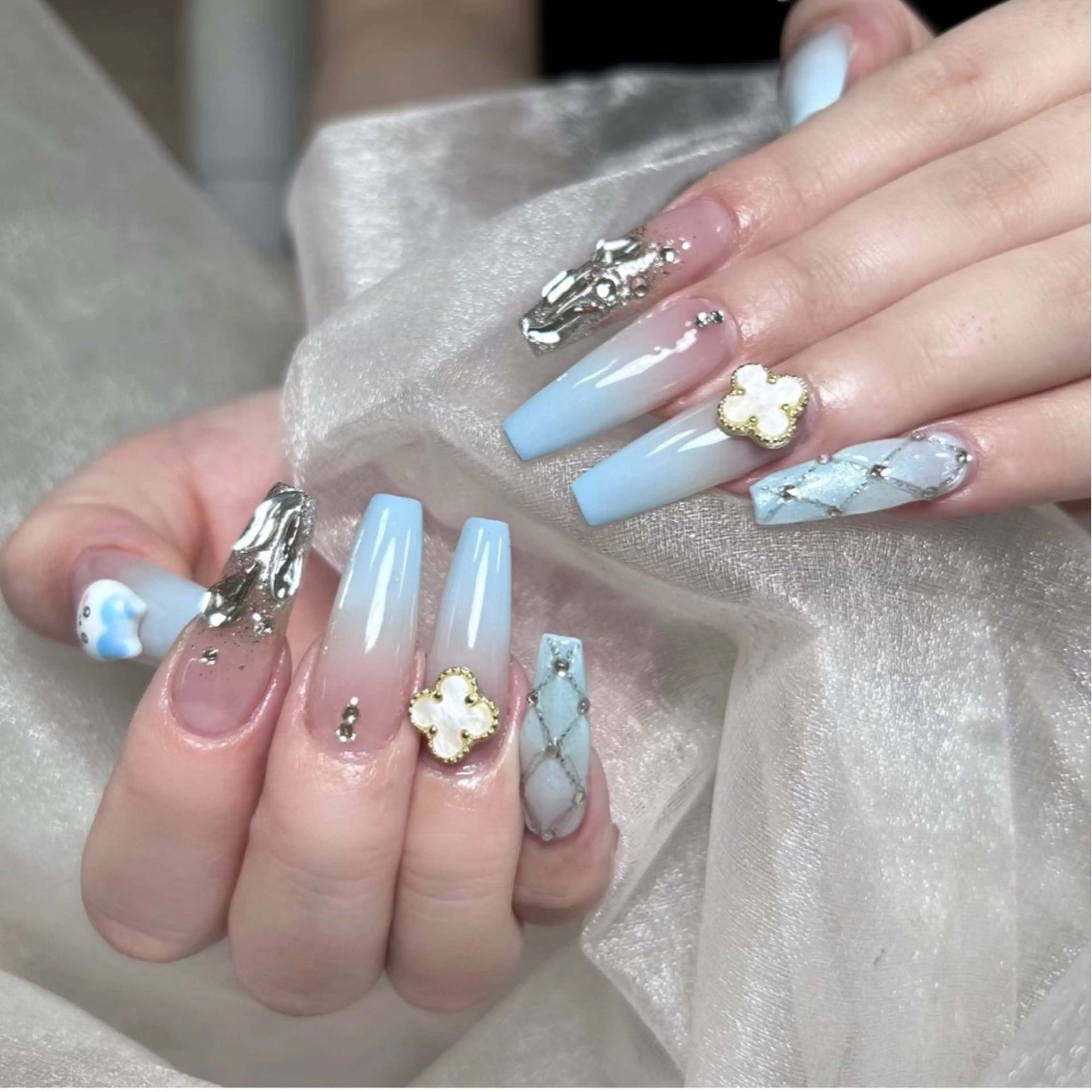 ネイル ain nailのネイルデザイン