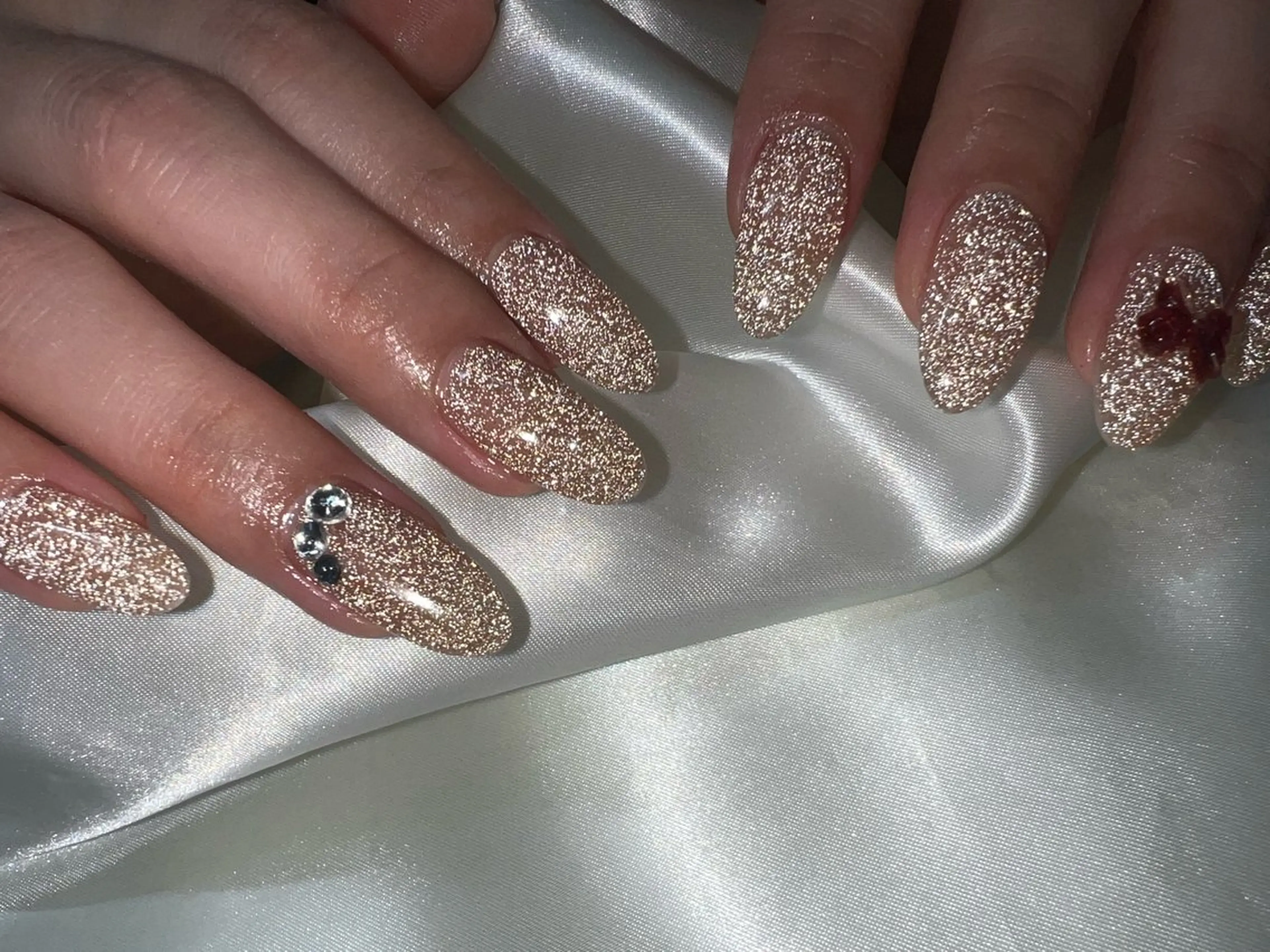 ネイル フラッシュネイル ワンカラーネイル ハンドネイル Moana Oukaのネイルデザイン