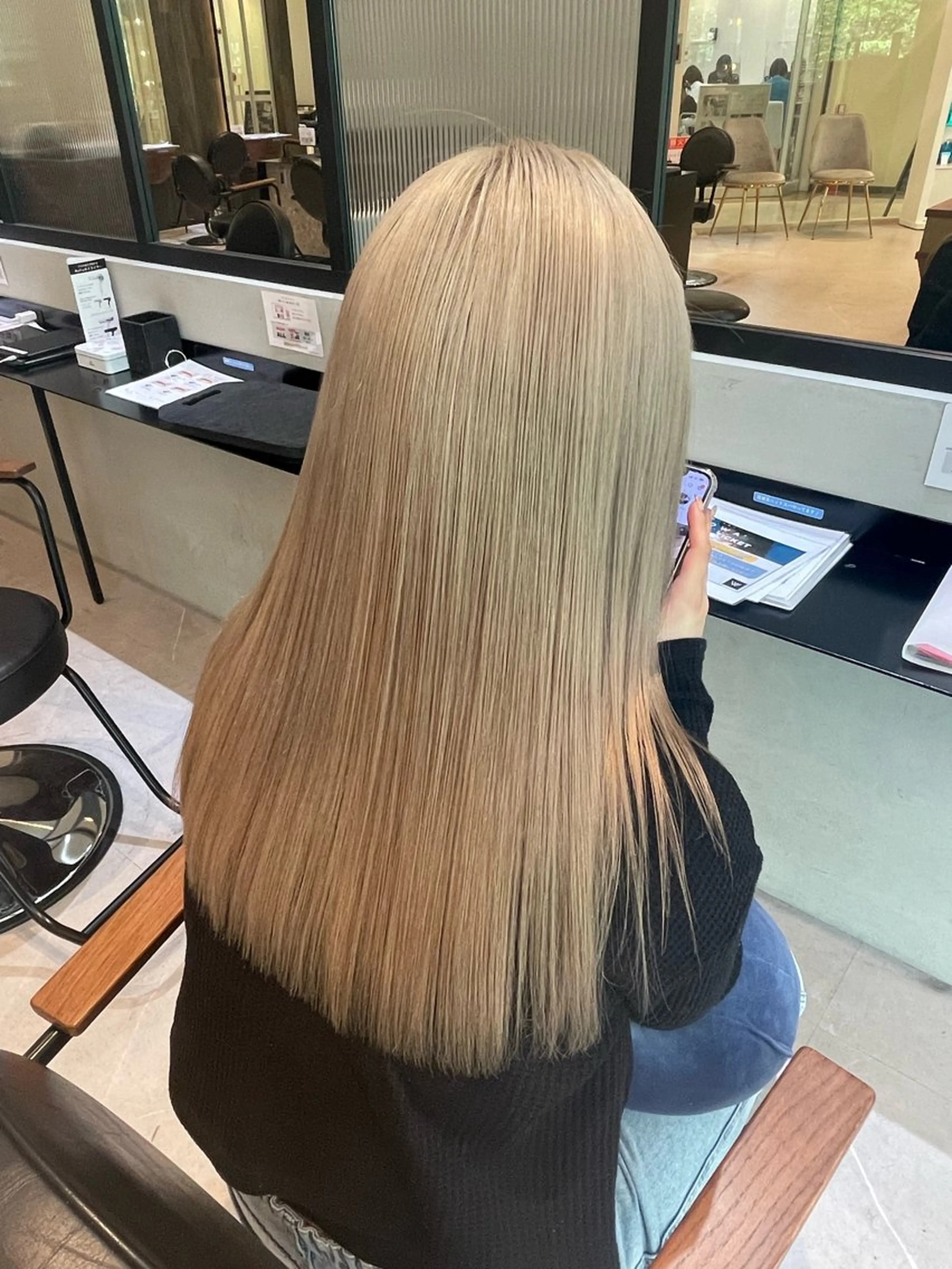 ブリーチカラー＋トリートメントの写真