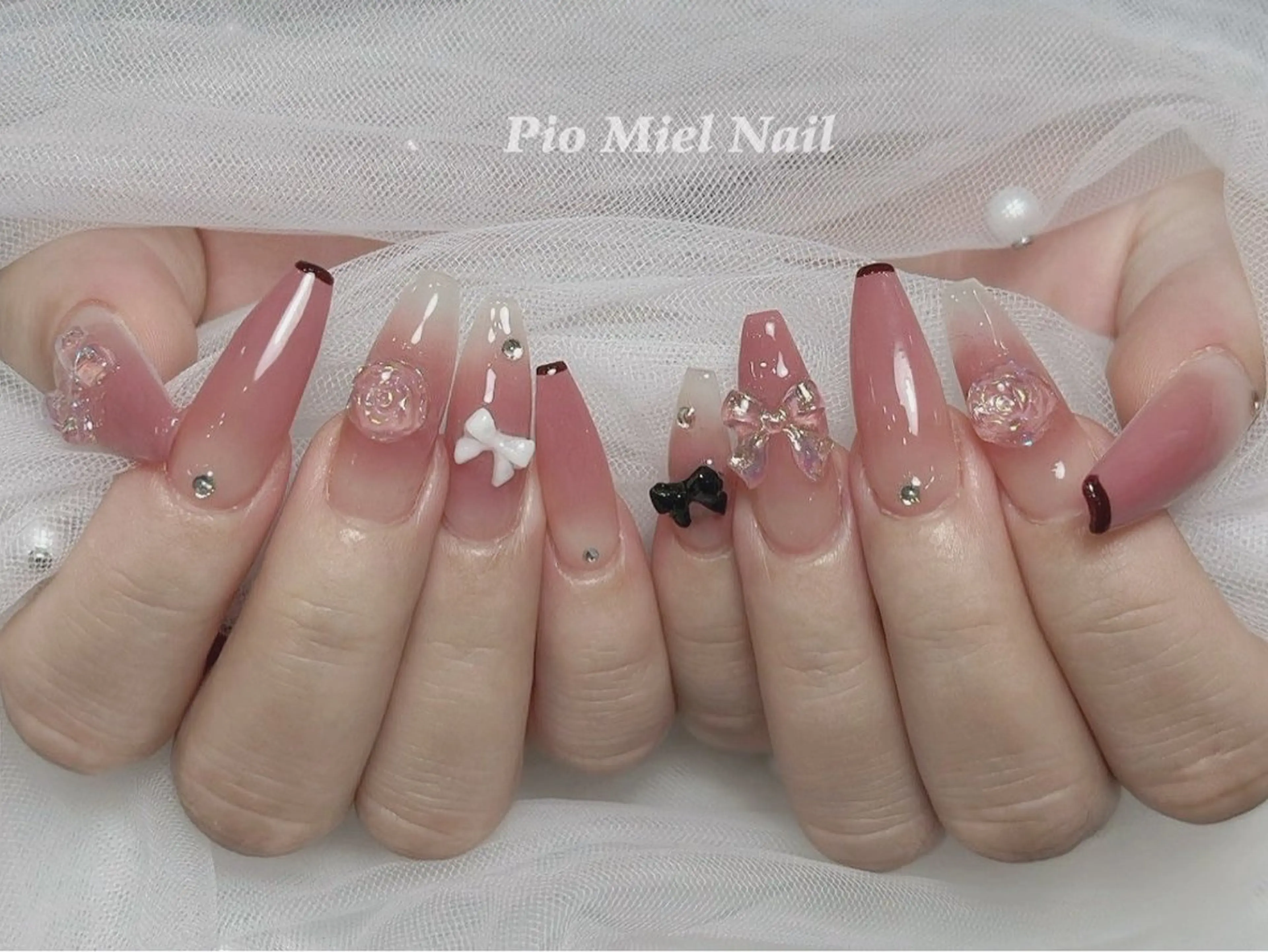 ネイル ハンドネイル HANA 長さだしのネイルデザイン