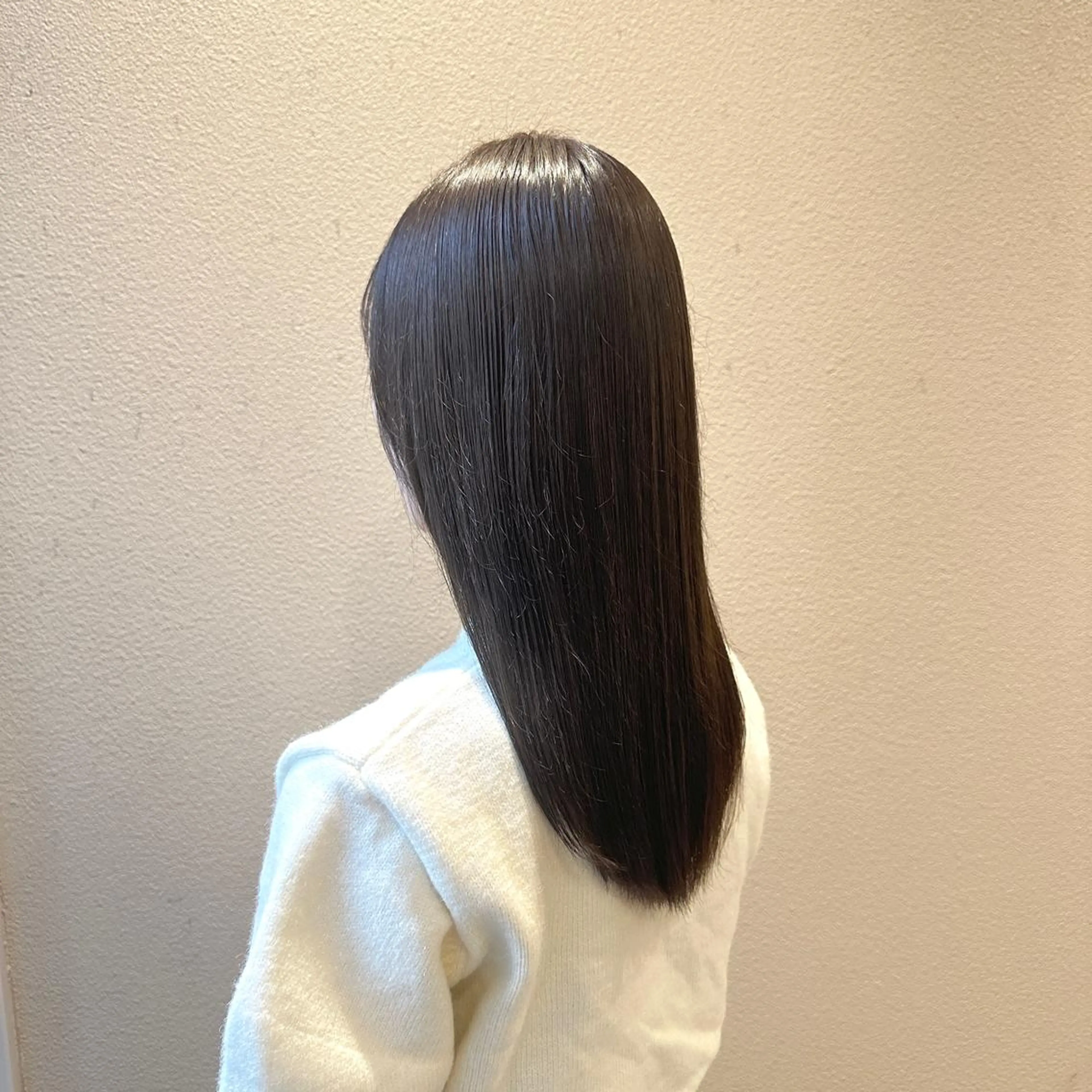 ロング カラー カット ヘアカラー KNOWHOW京都所属・トレンド/顔まわり/ レイヤー/グレージュのヘアスタイル