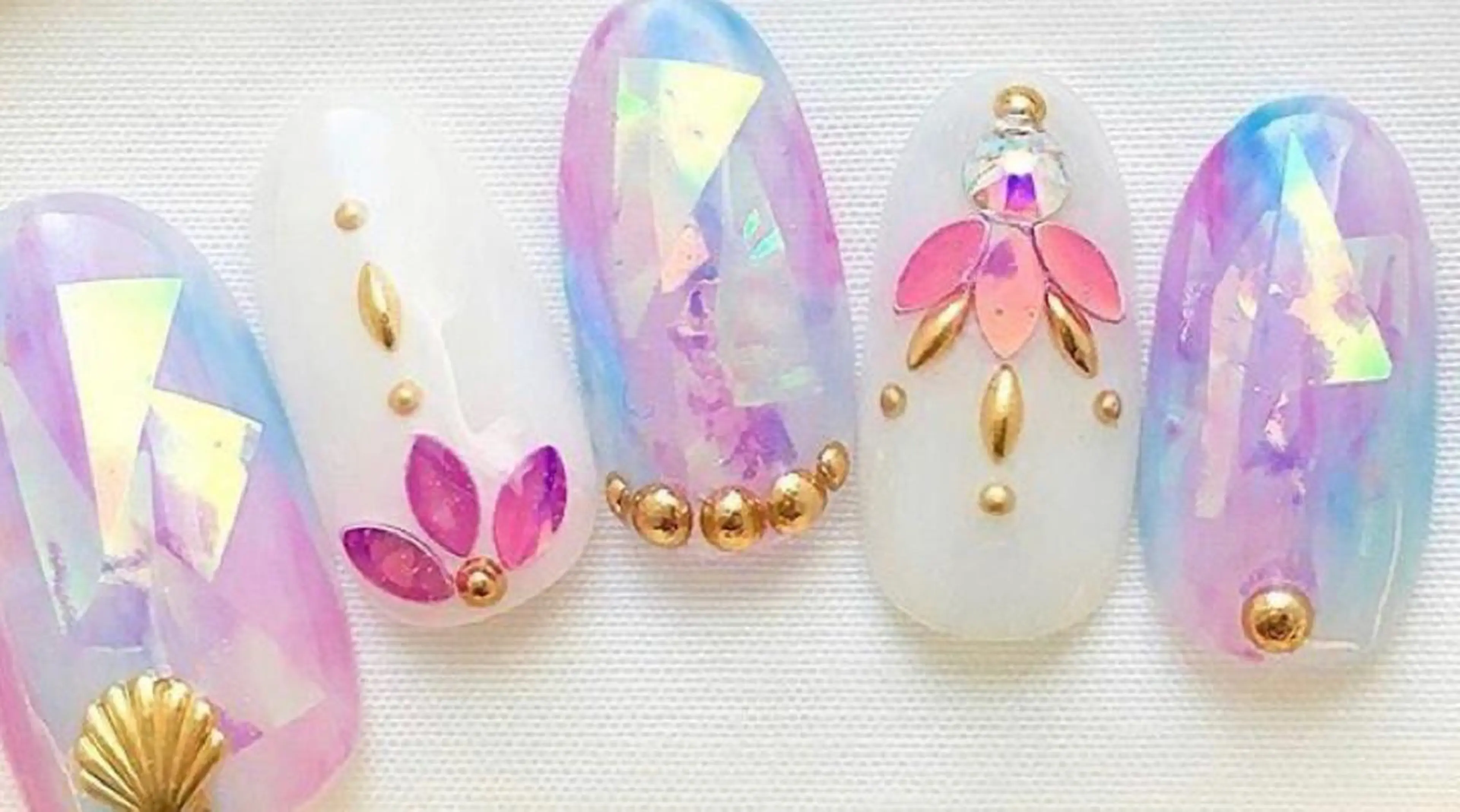 ネイル 「Honey NAIL新宿店」所属・Honey スカルプ専門店のネイルデザイン