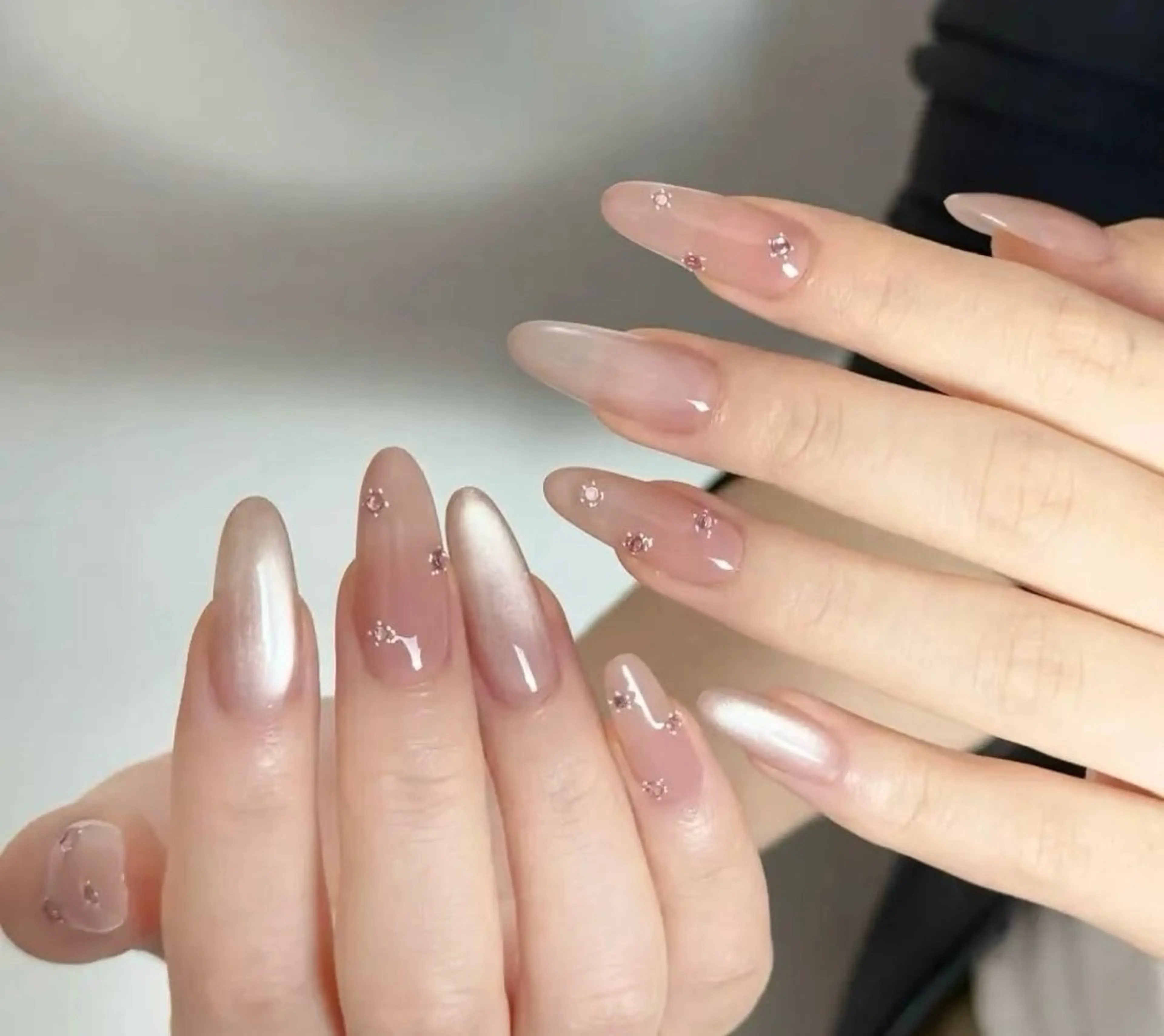 ネイル チークネイル 長さ出し フレンチネイル ガーリー 韓国ネイル ハンドネイル ハンドケア sun nail池袋 モデル募集のネイルデザイン