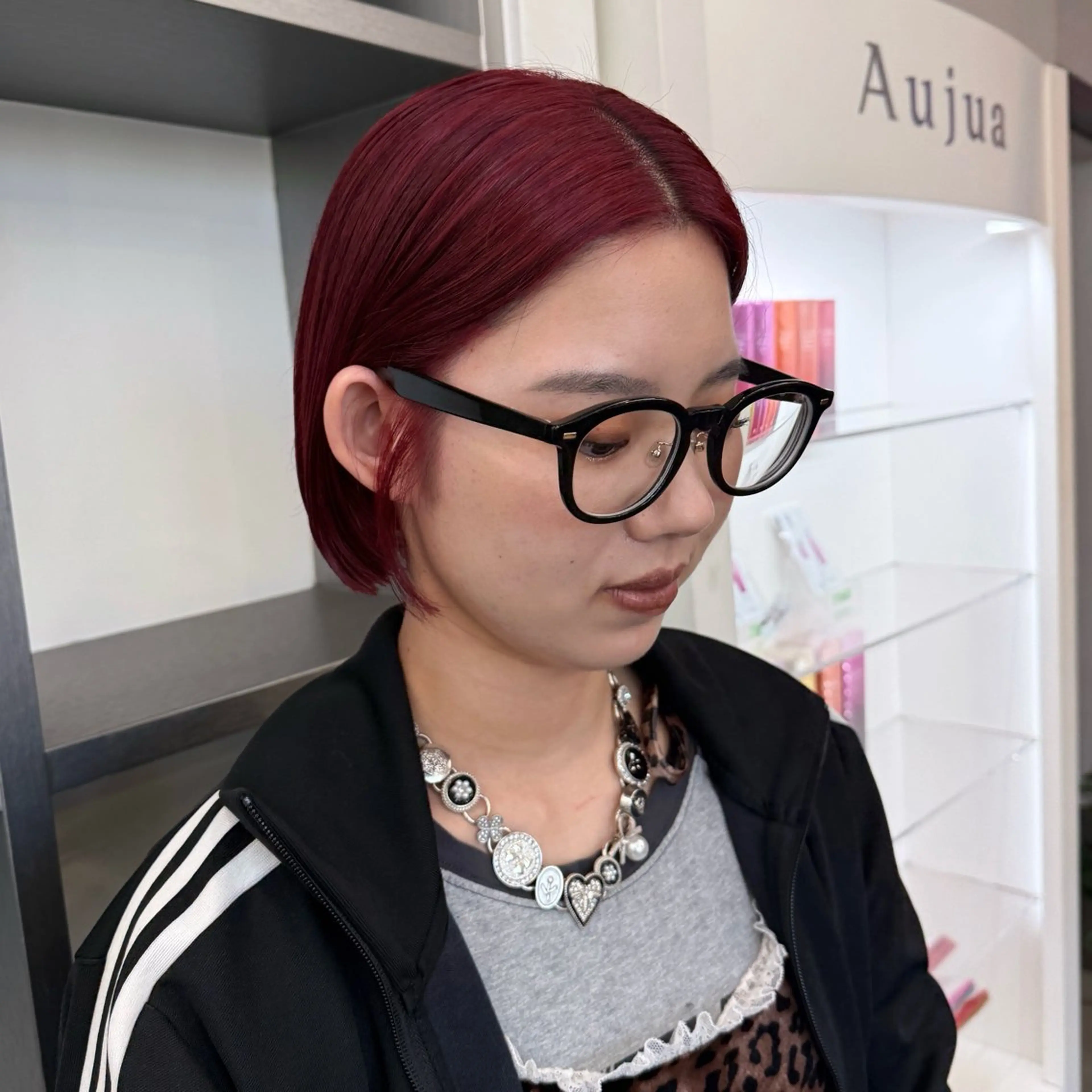 ショート カラー レッドカラー ヘアカラー 🍒暖色✖️レイヤー ／Haruna🍒のヘアスタイル