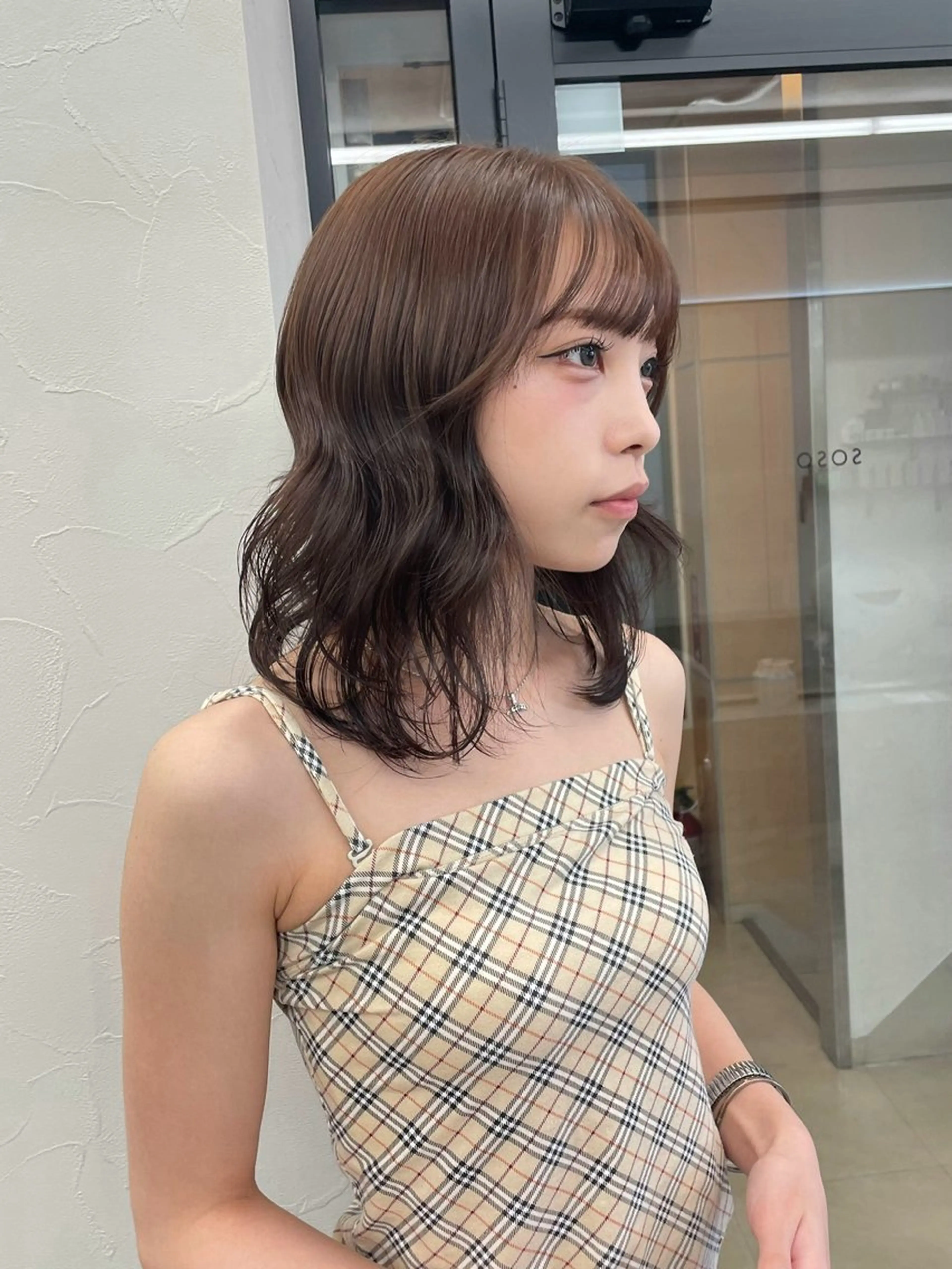 ミディアム カラー ブリーチ ブラウンカラー 透明感カラー ナチュラルブラウン ブリーチなしカラー ヘアカラー トリートメント エクステ/大人可愛い カラー🩷RINAのヘアスタイル