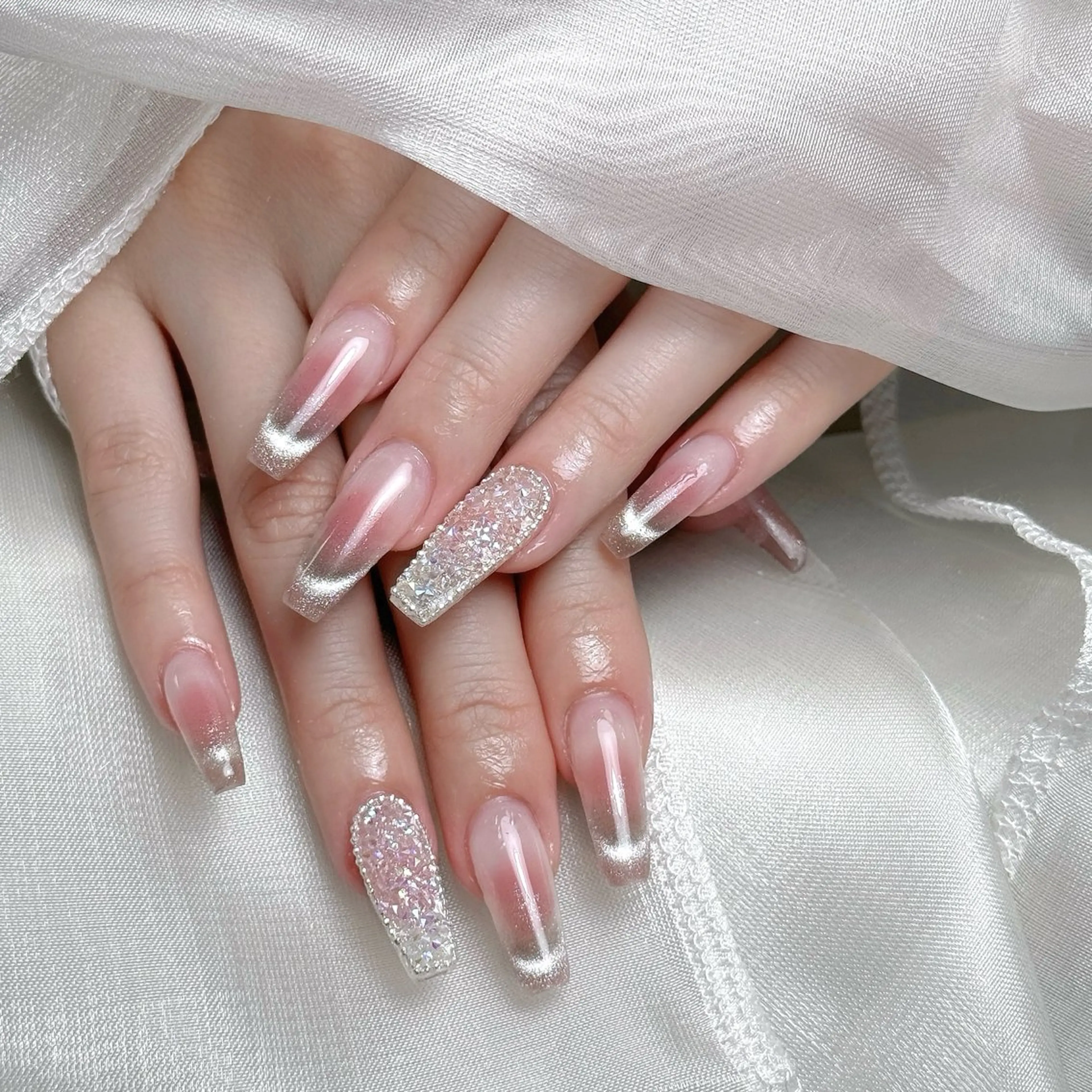 ネイル Maggie Nail🦩のネイルデザイン