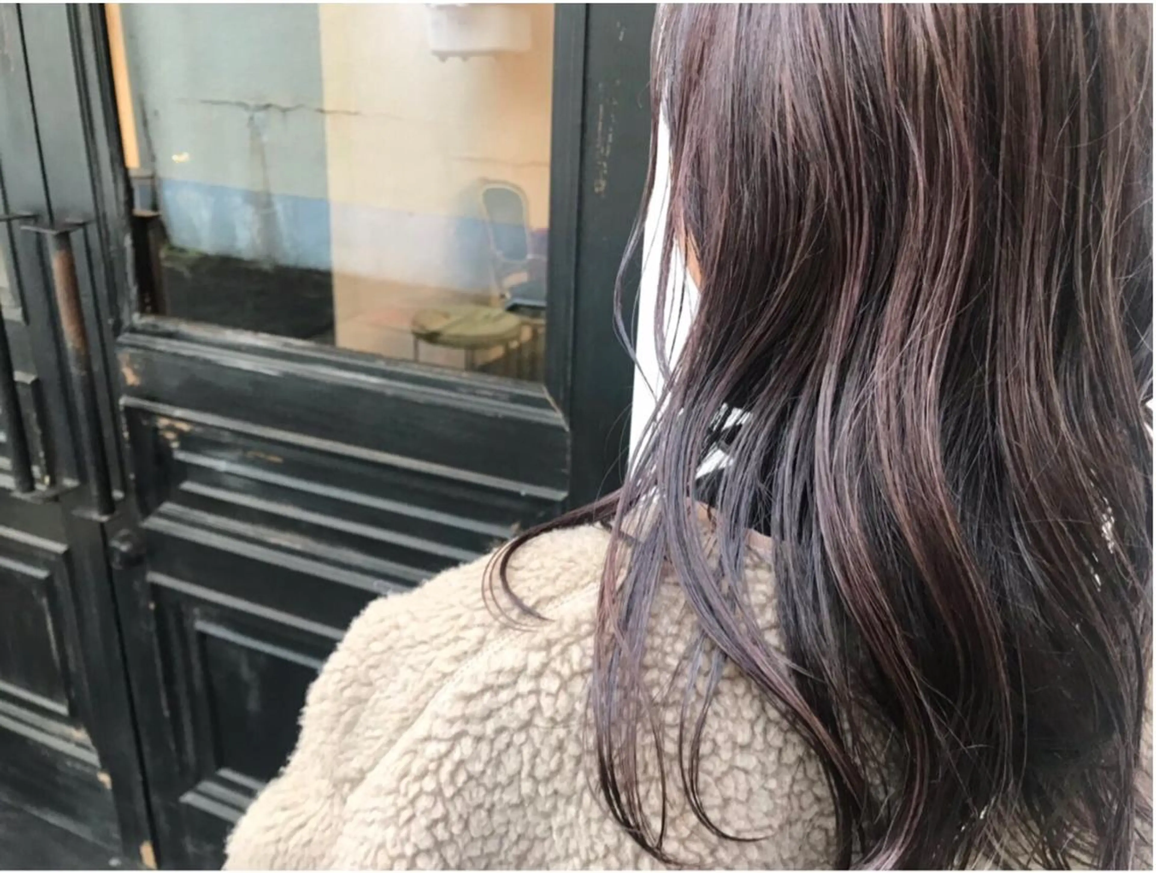 セミロング カラー tonari 梅田、中崎町のヘアスタイル