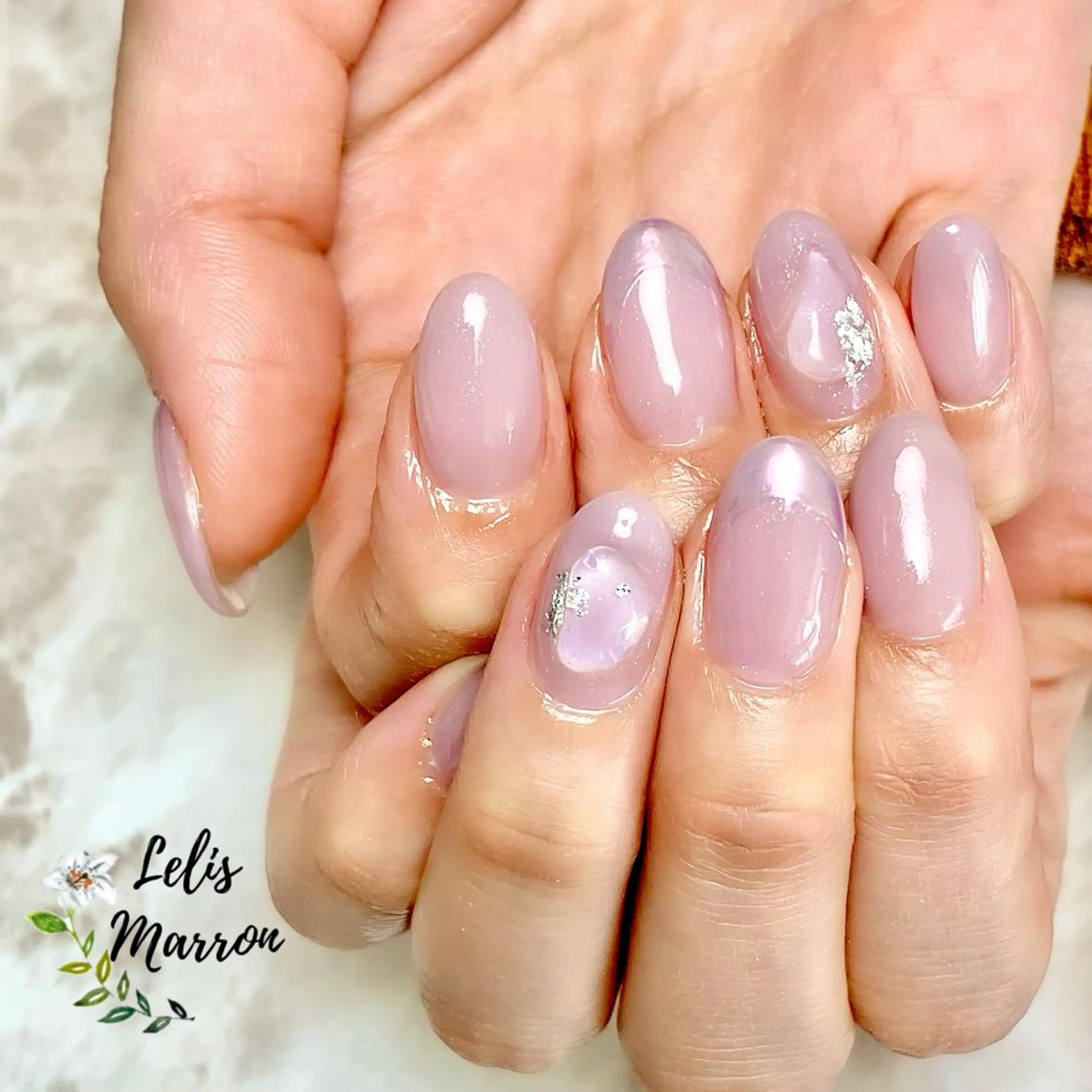 ネイル オーロラネイル フレンチネイル ニュアンスネイル ストーンネイル Lelis Marron所属・岸 侑李のネイルデザイン